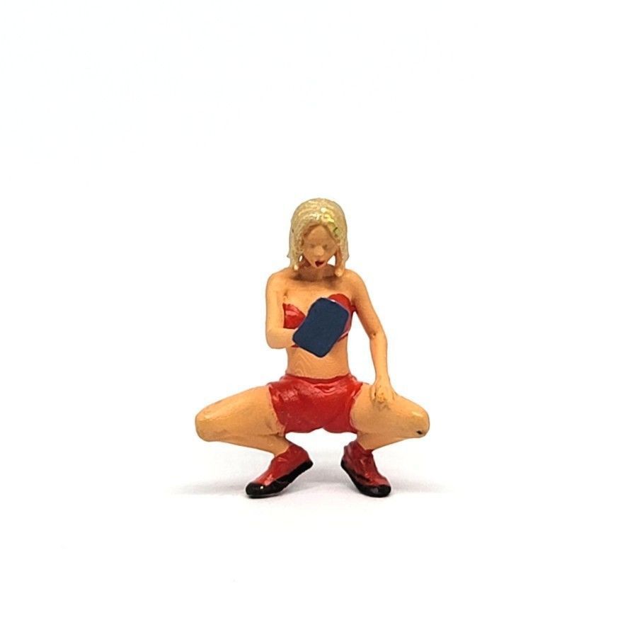 Figure Tabitha carwash girl 1-64 scale diorama miniature 3D print model_2