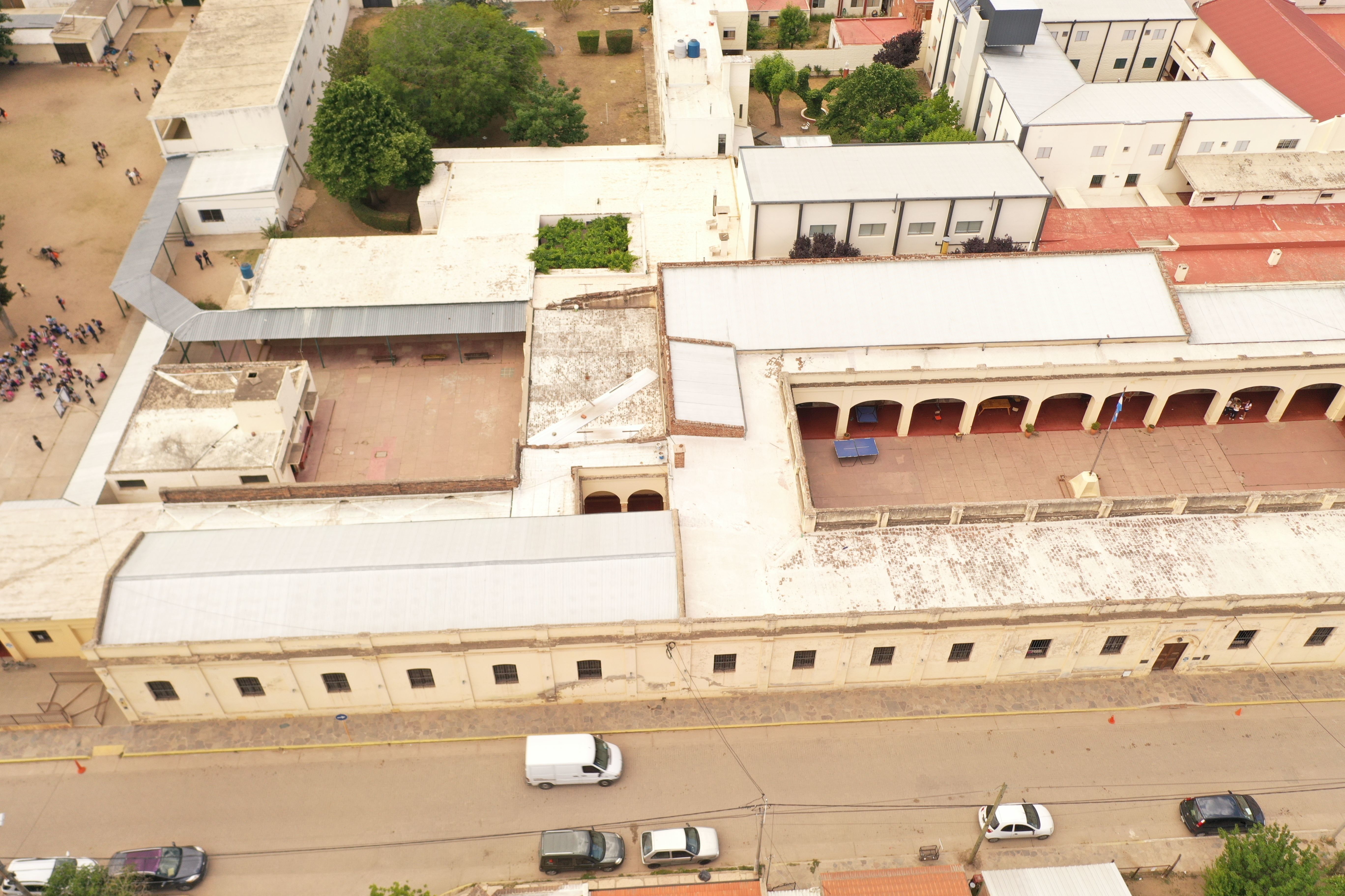 Modelo 3d de la Iglesia Y Escuela de monjas Cordoba Argentina Low-poly 3D model_3