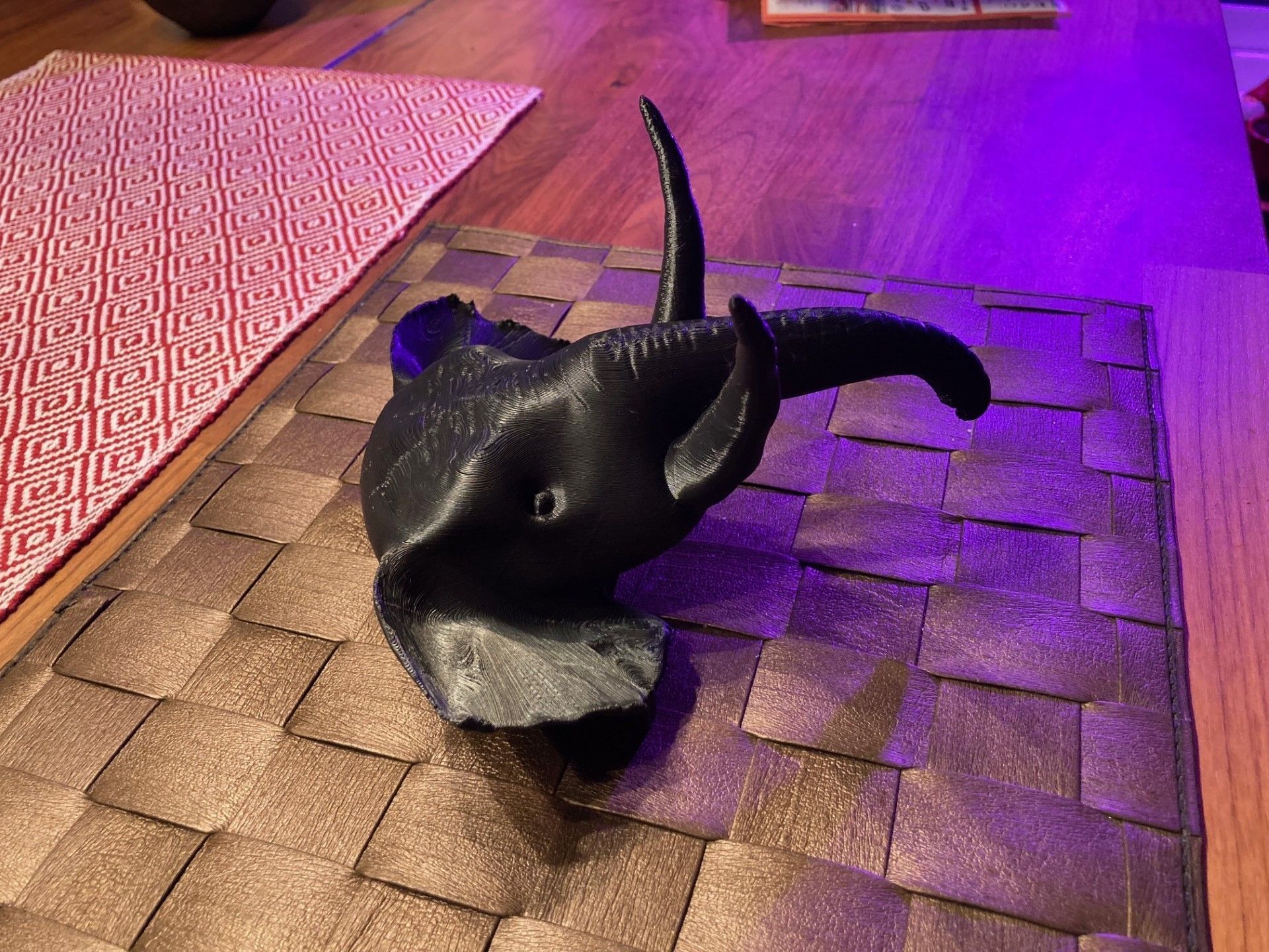 Elephant headphone holder 3D print model_2