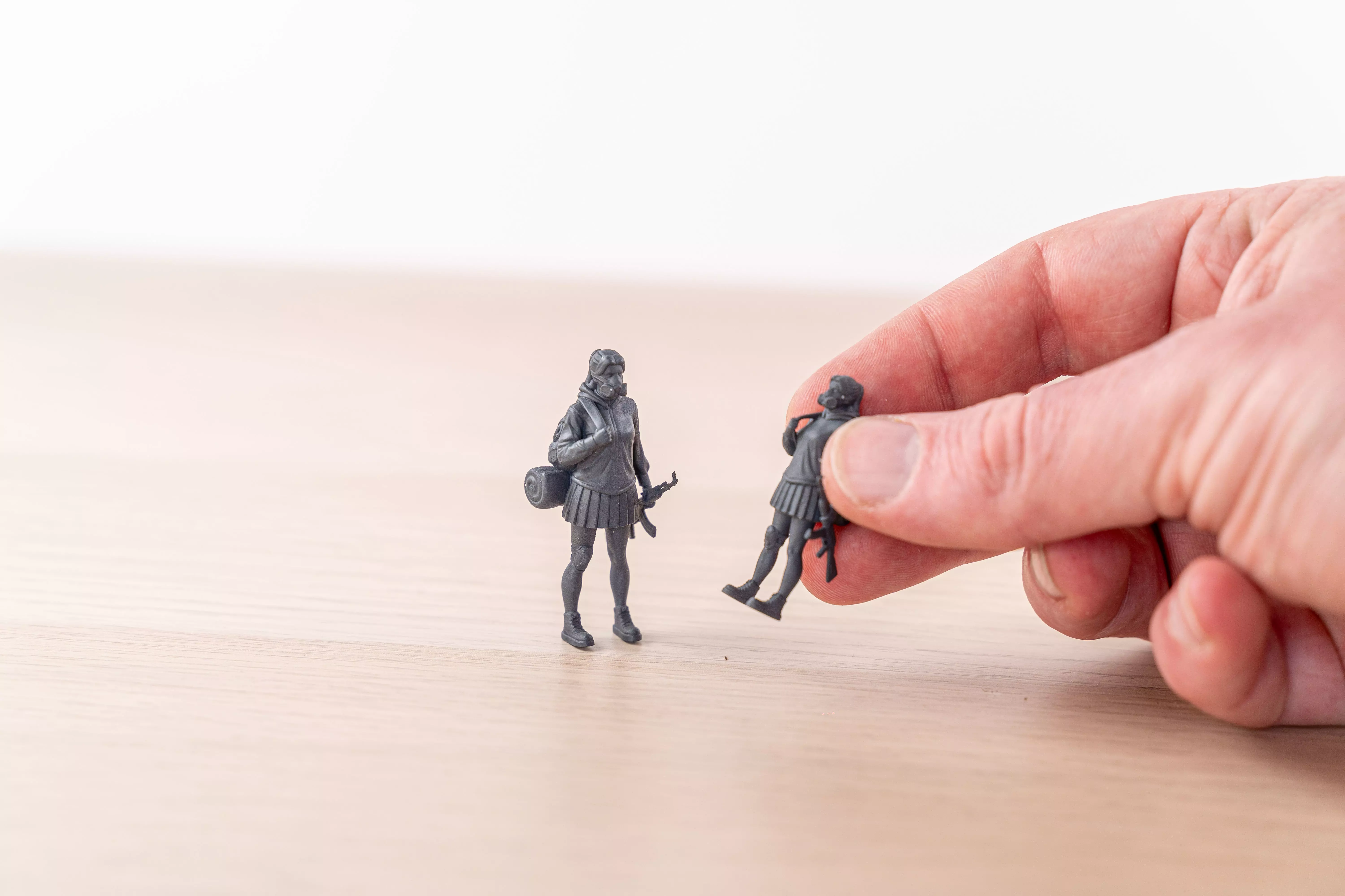 KIM - A POST APOCALYPTIC SURVIVOR 3D print model