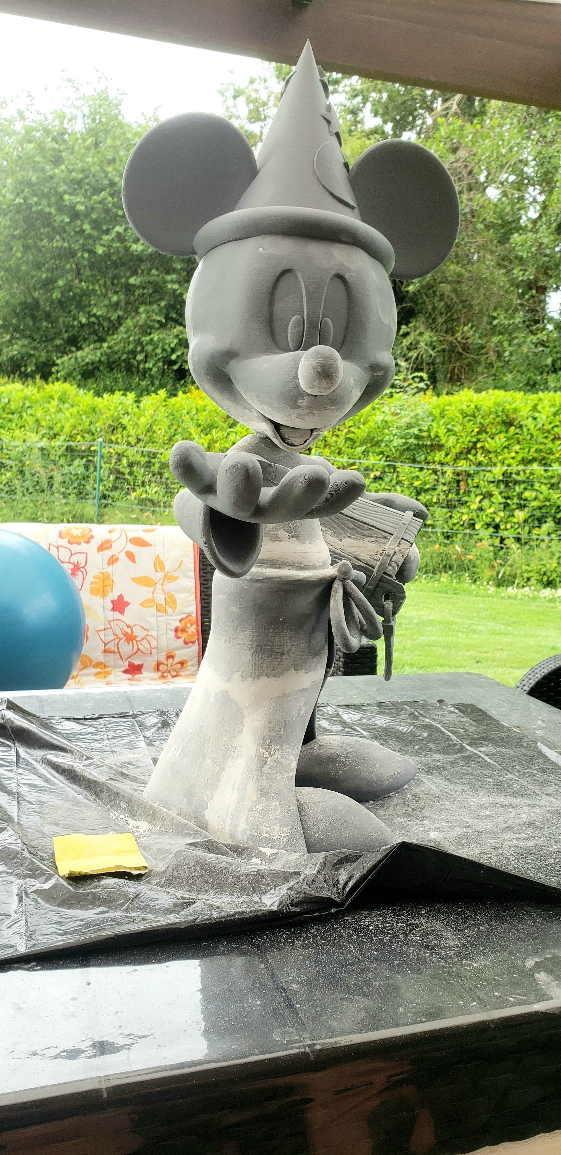 Mickey Fantasia Fountain and Birds Feeder  3D model_7