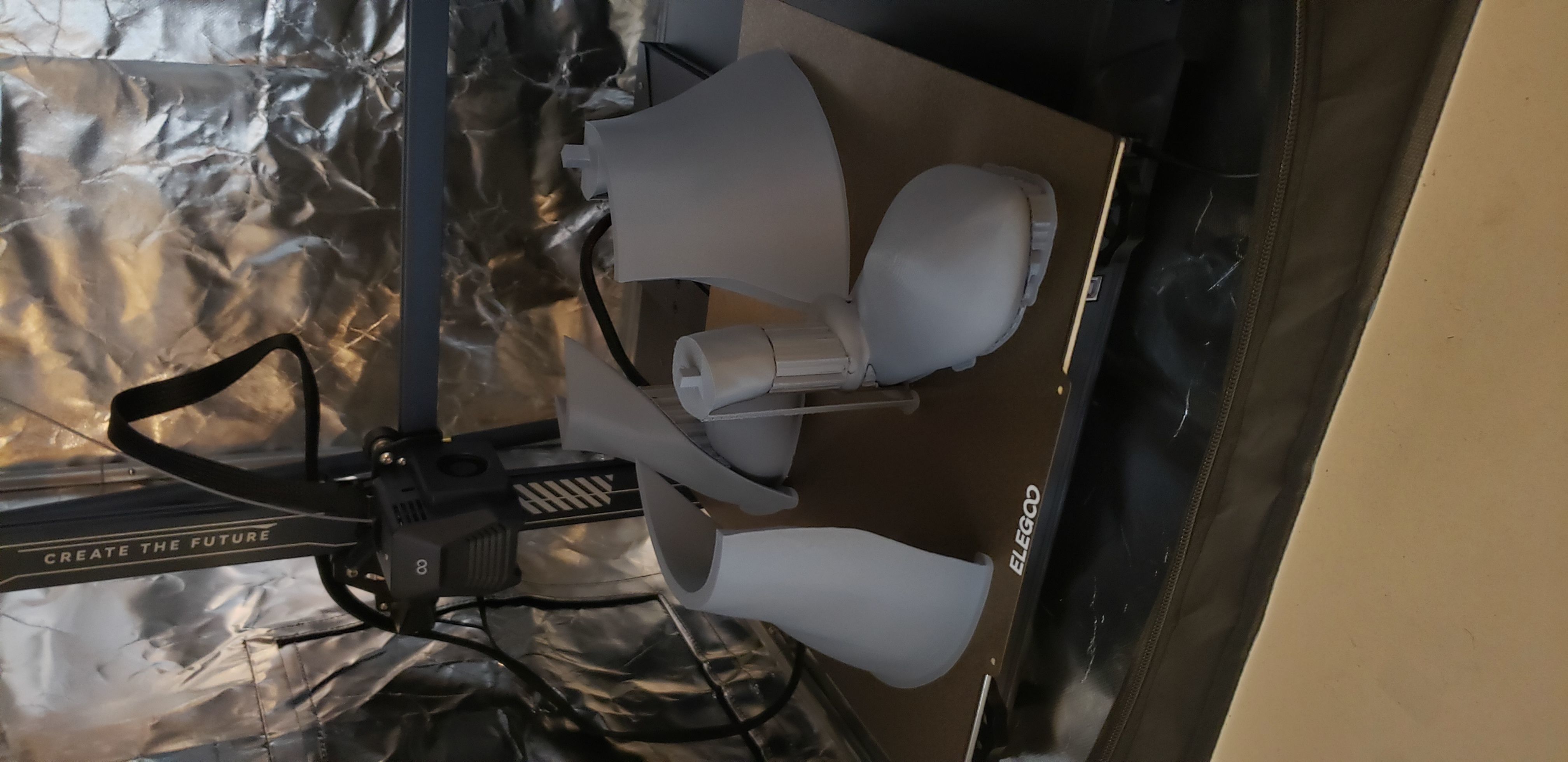 Mickey Fantasia Fountain and Birds Feeder  3D model_4