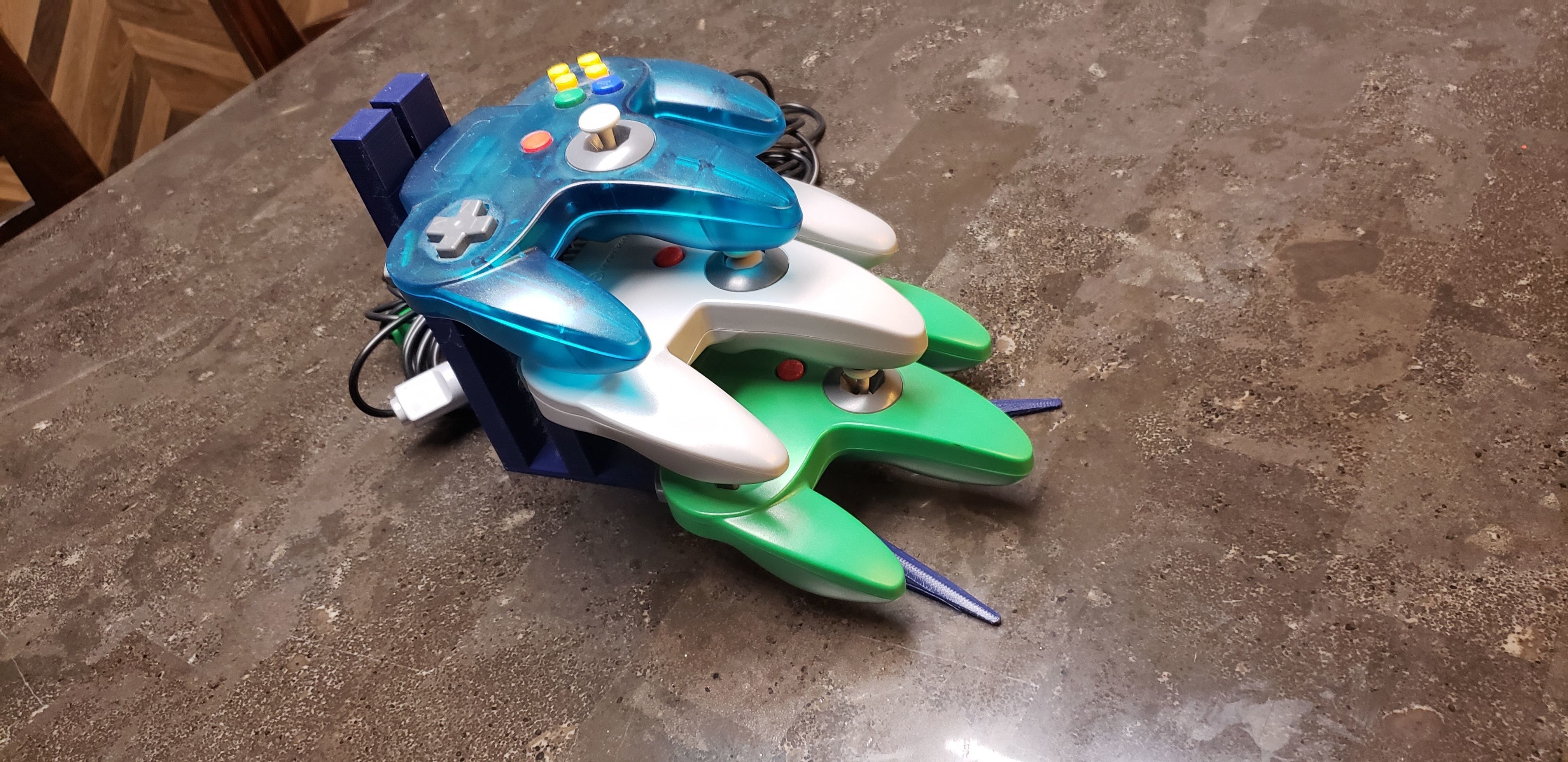 Nintendo 64 Controller Stand Free 3D print model_1