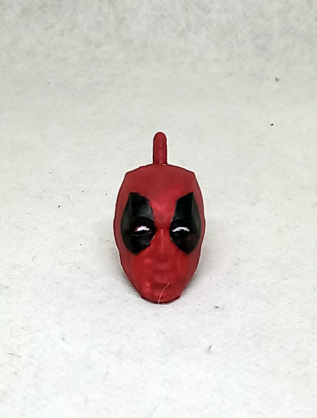 Deadpool keychain smiling expression version 3D print model_1
