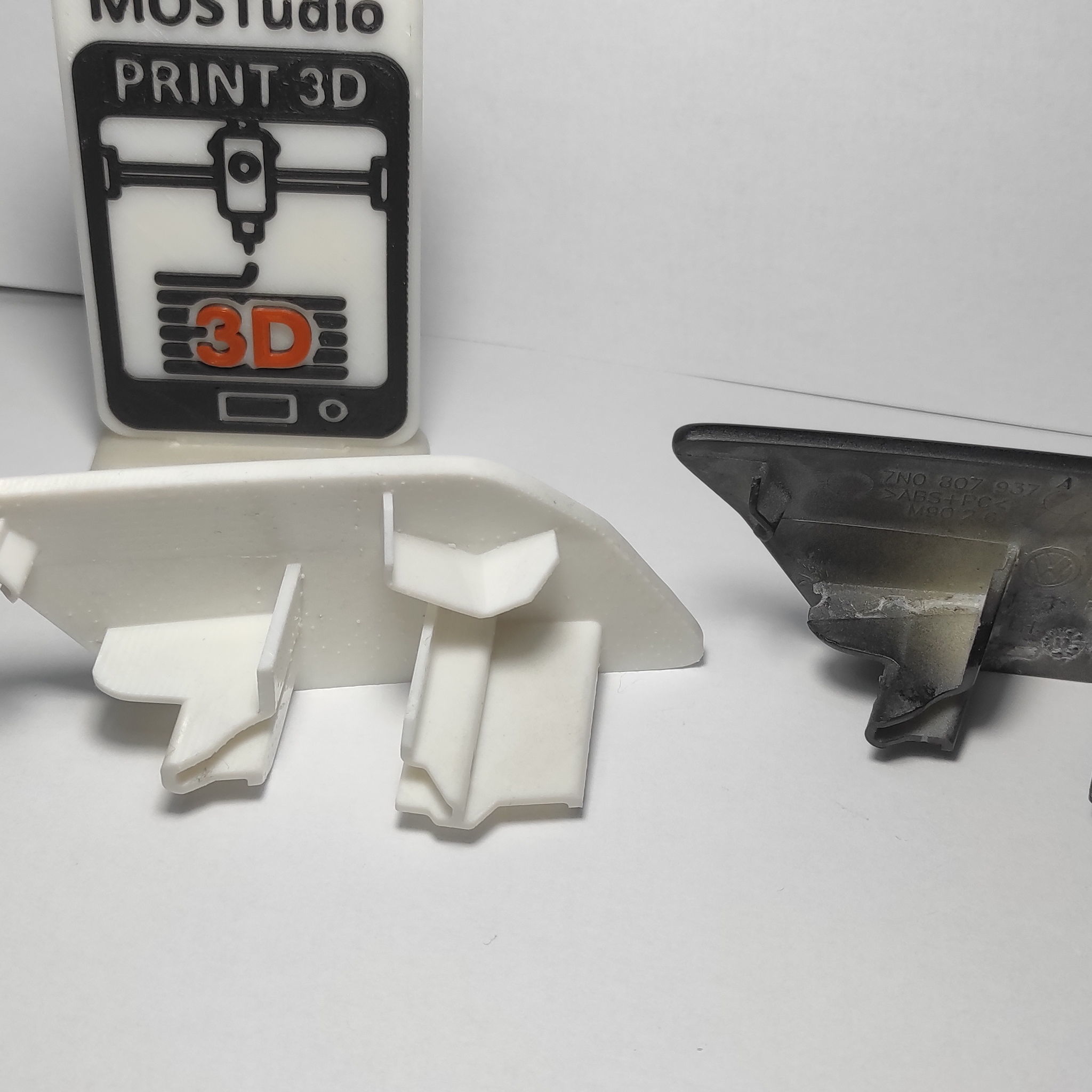 Volkswagen Front Left-Right Headlight Primed Washer Cap 3D print model_9