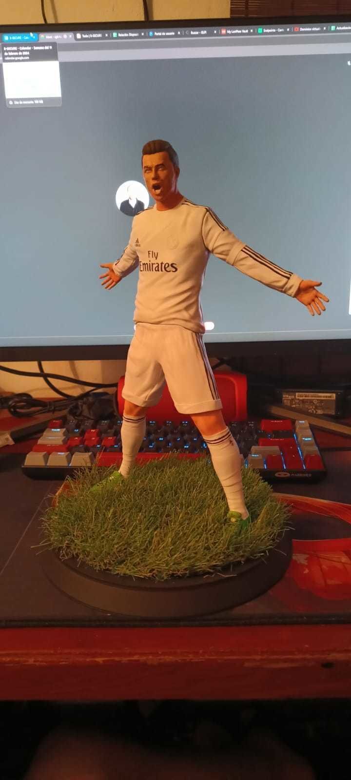 CRISTIANO RONALDO 3D print model_1