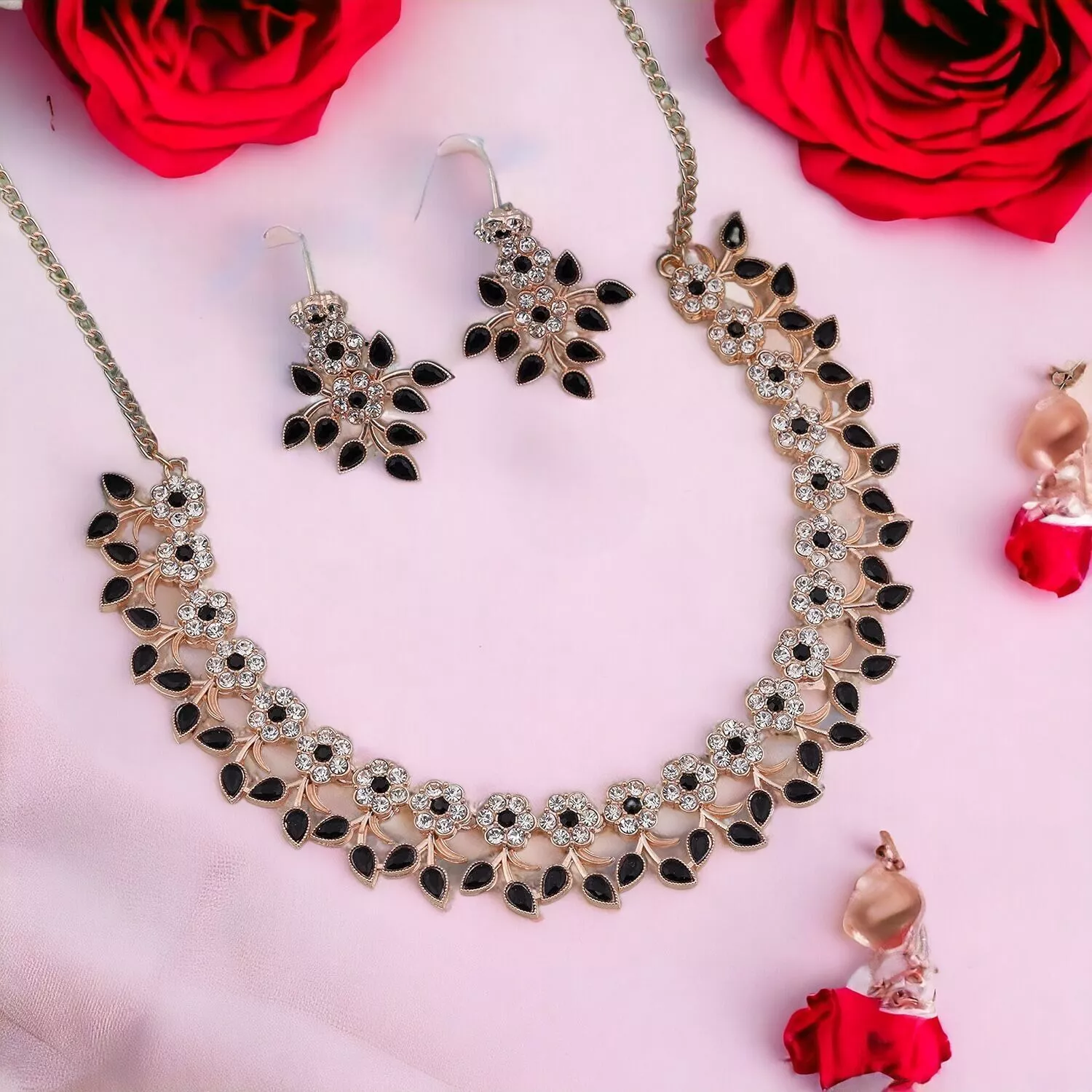 Rose Gold Neckless 3D print model