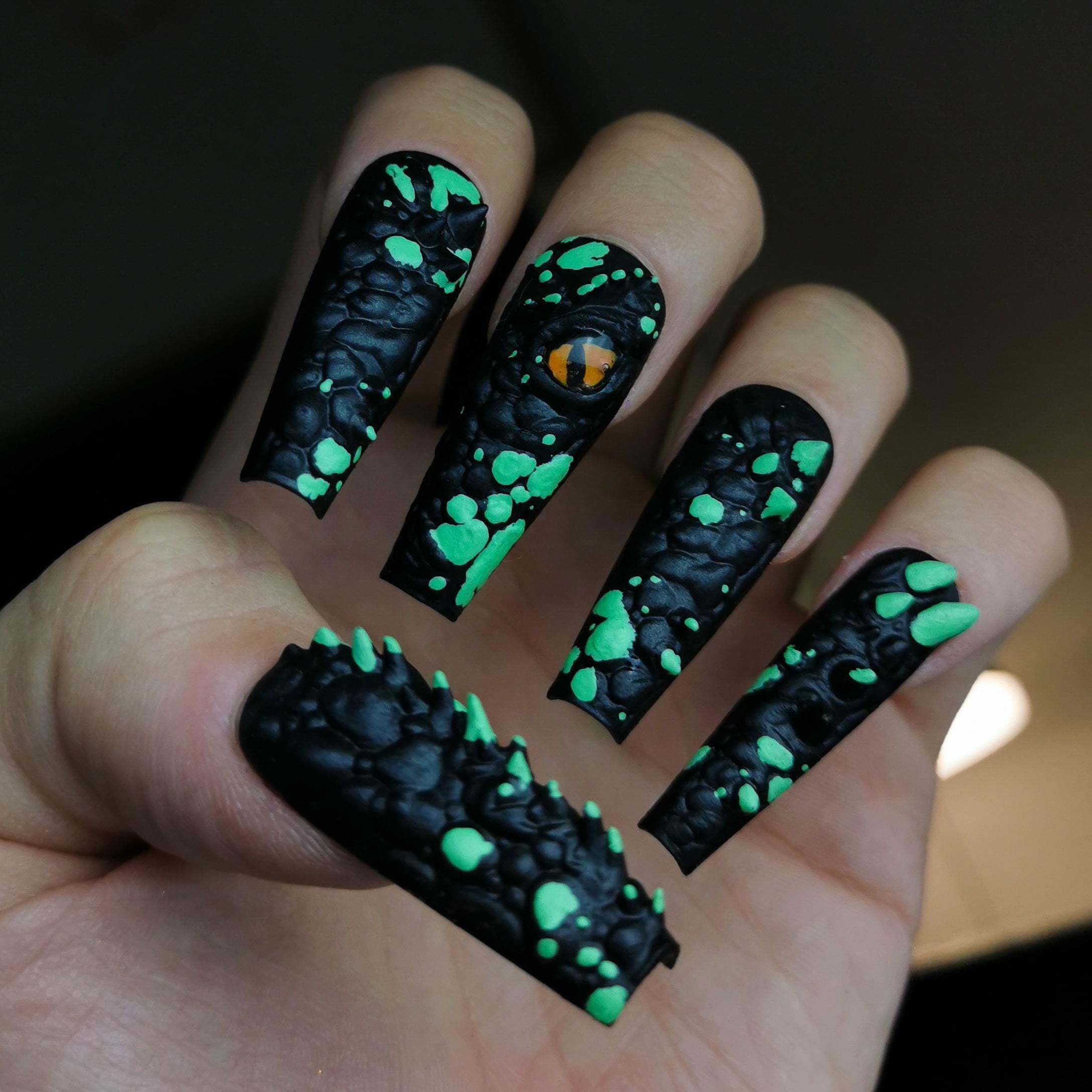 Dragon 3d Nail Tips 3D print model_4