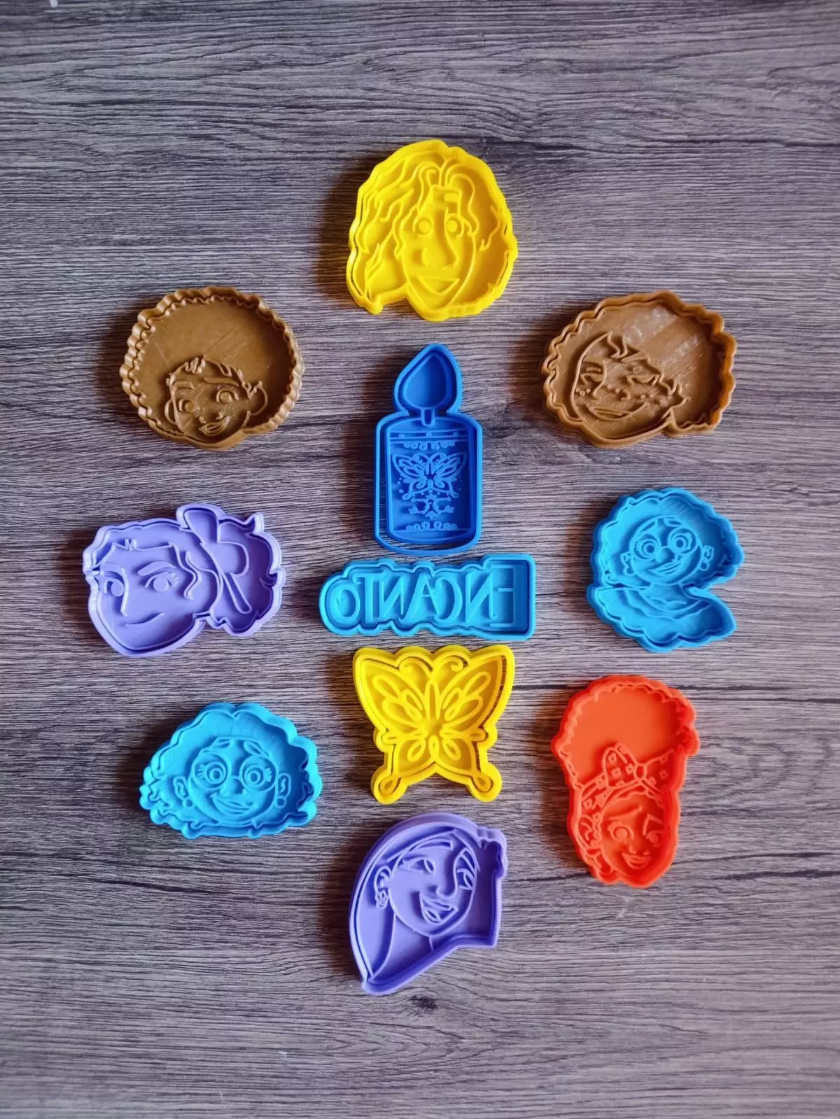 ENCANTO CORTANTE DE GALLETAS 3D model_0