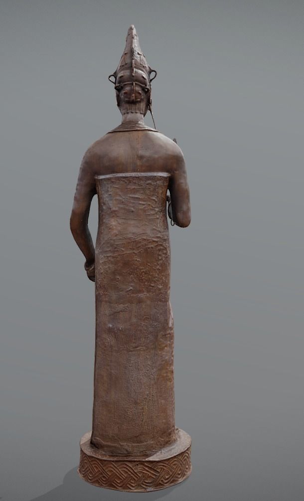 Queen Iden- Bronze Statue Low-poly 3D model_2