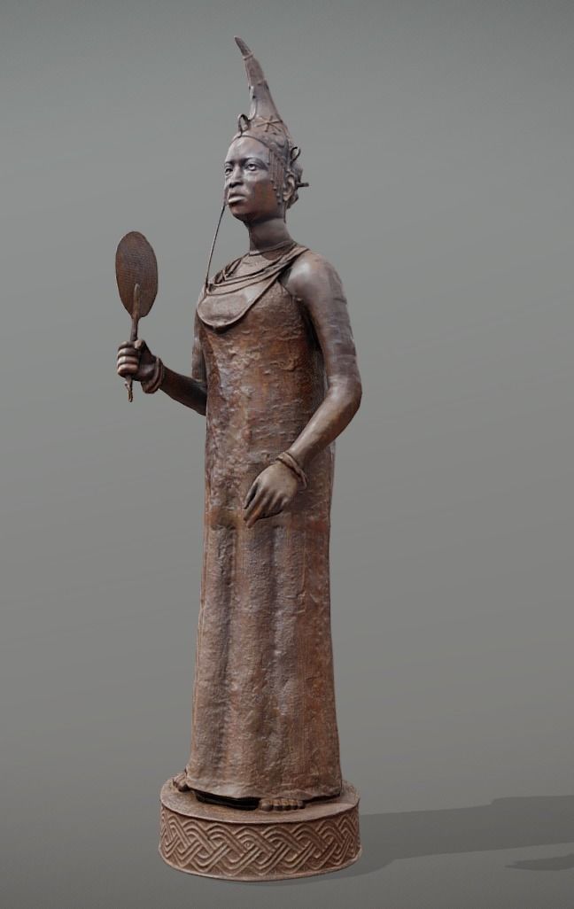 Queen Iden- Bronze Statue Low-poly 3D model_1