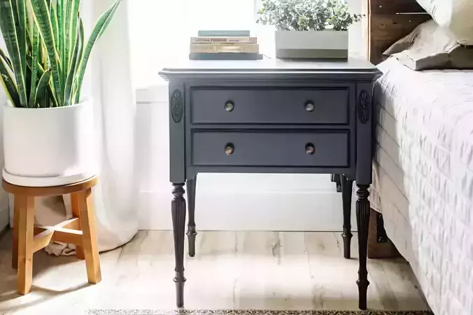 SIDE TABLE