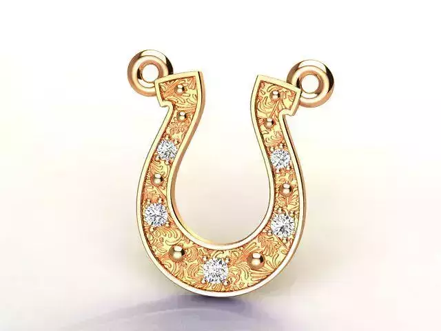 Beautiful luckie diamond necklace  