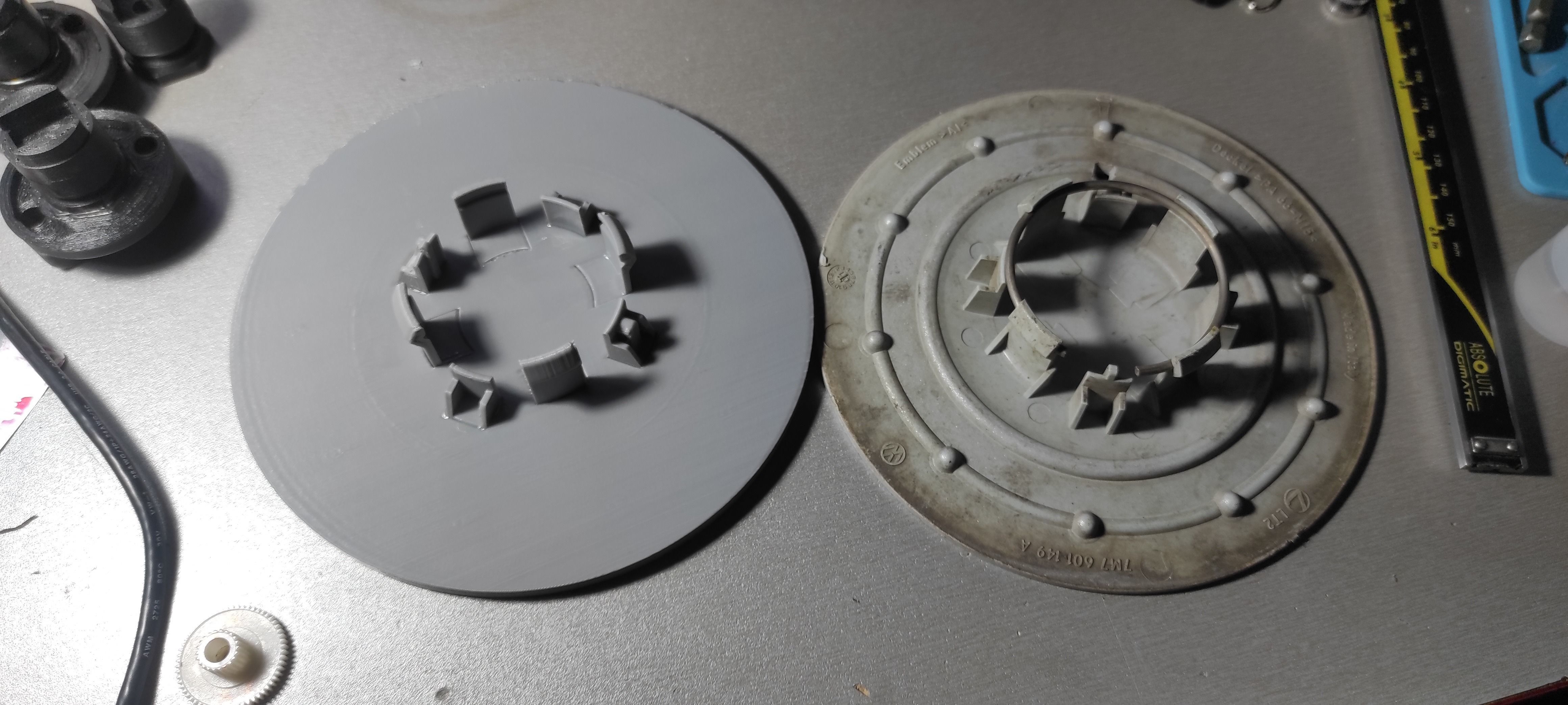 Seat Alhambra 2003 7M7601149A 3D print model_5