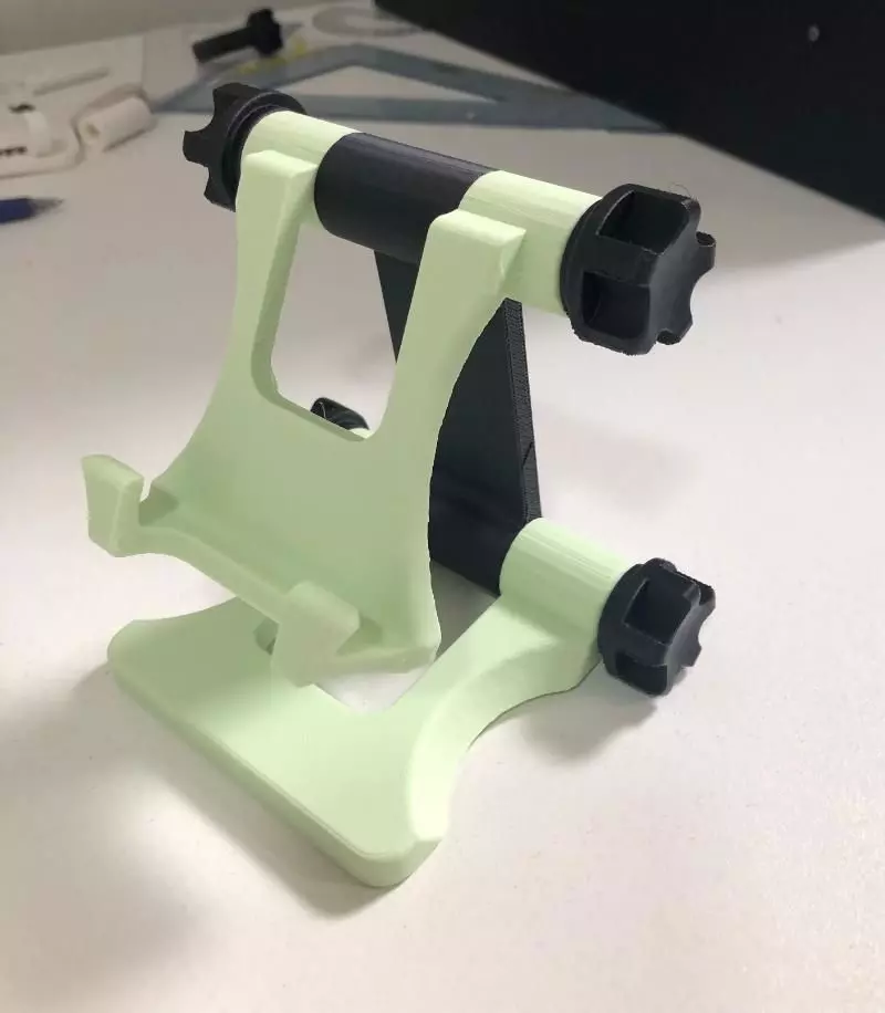 Phone stand foldable robust 3D print model