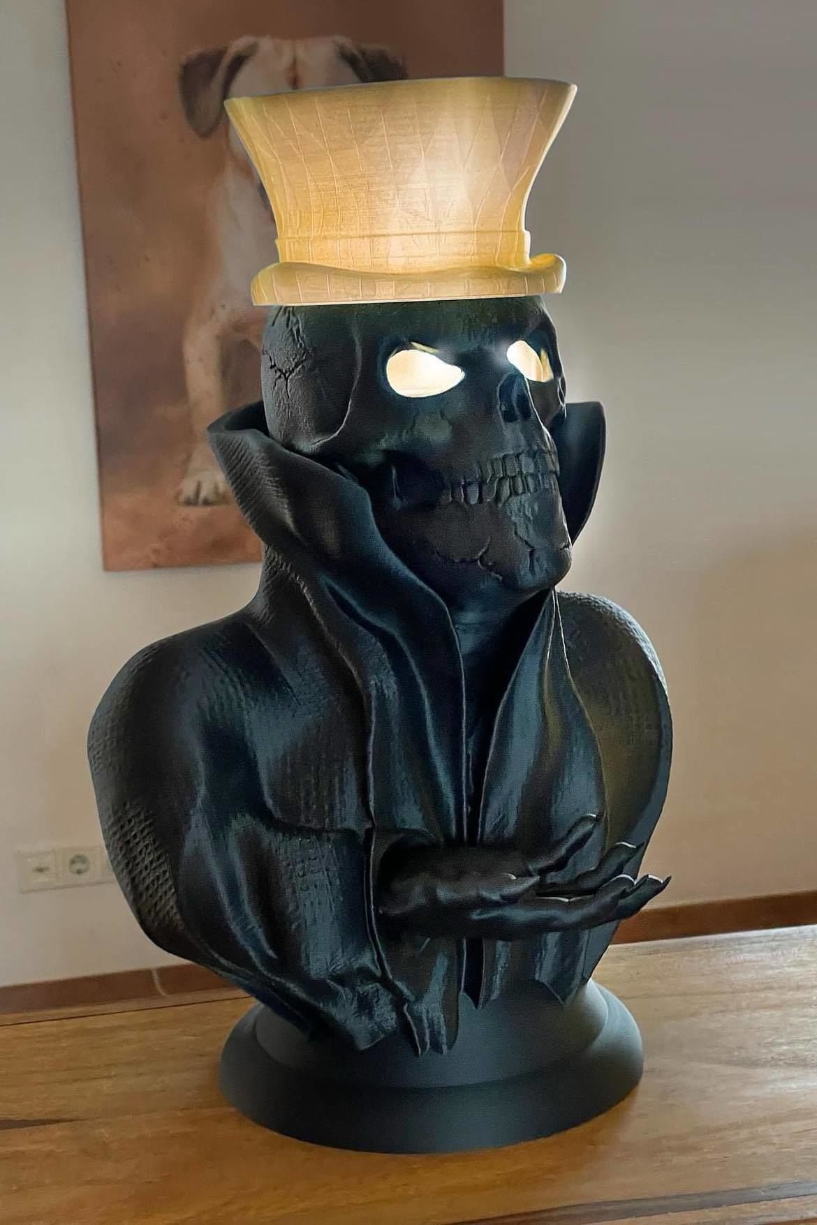 Skull with chefs hat with open eyes 3D print model_3