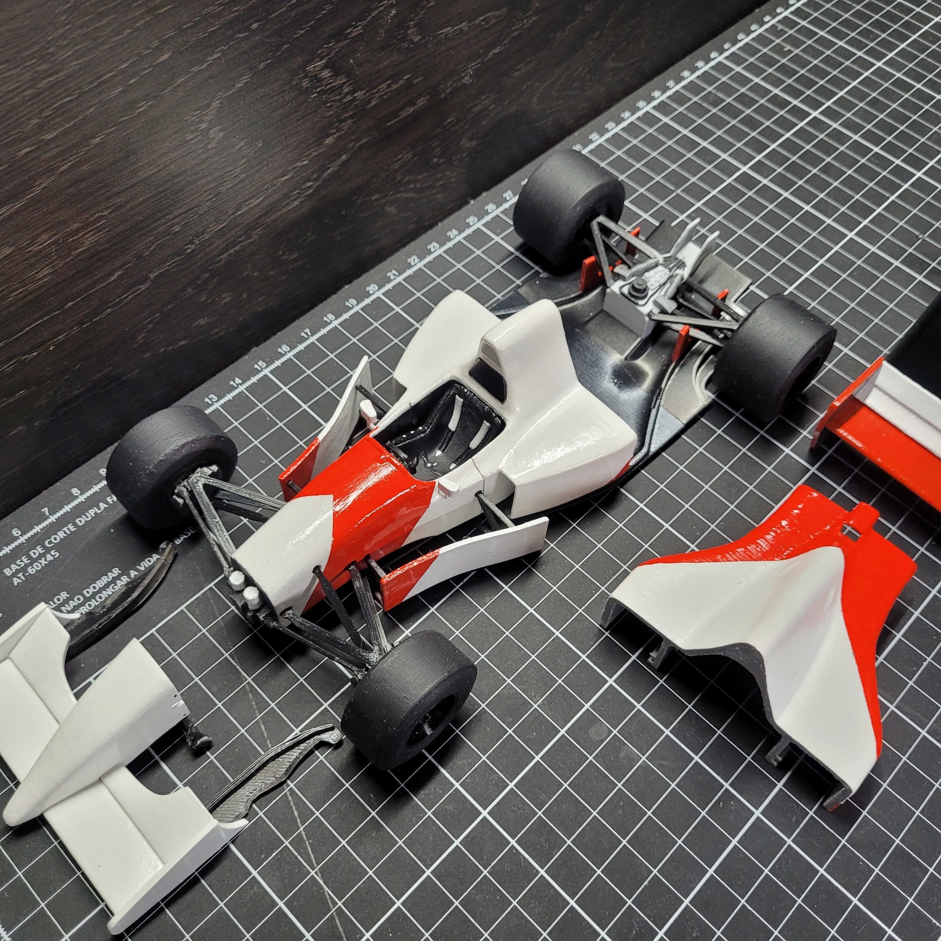 1993 MCLAREN MP4-8 3D print model_4