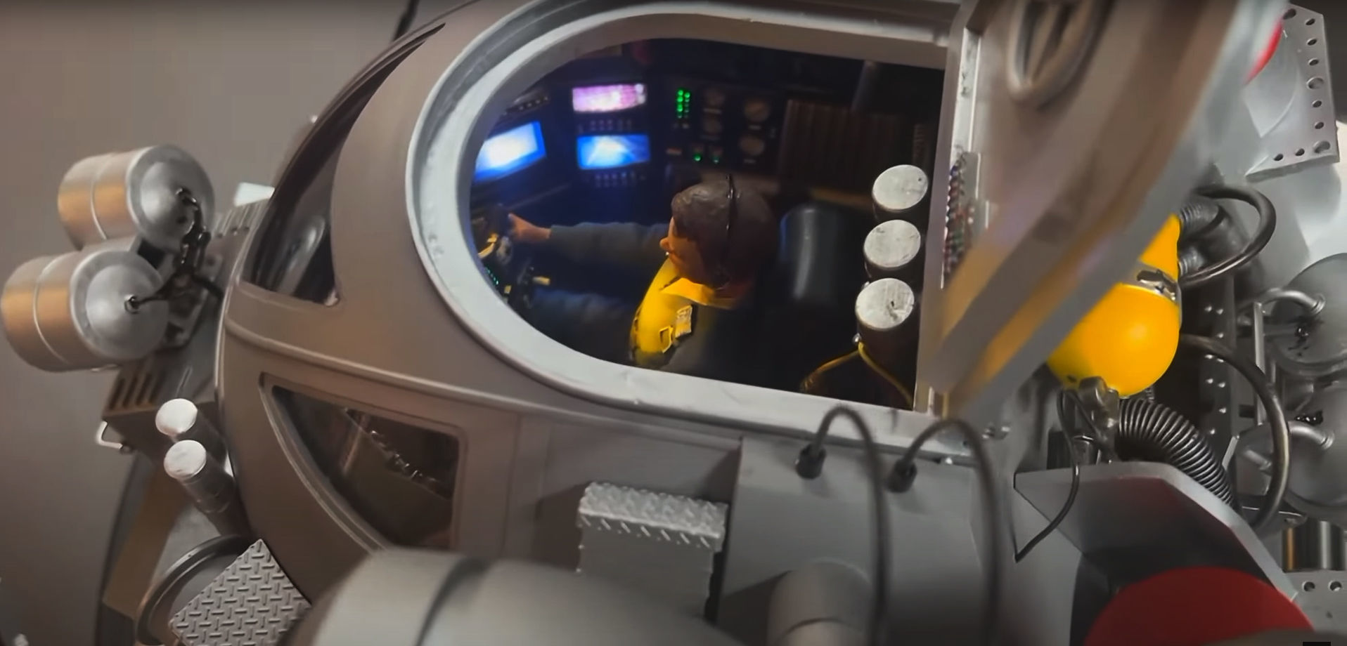 INNERSPACE KRAKEN SUBMARINE model kit 3D print model_39