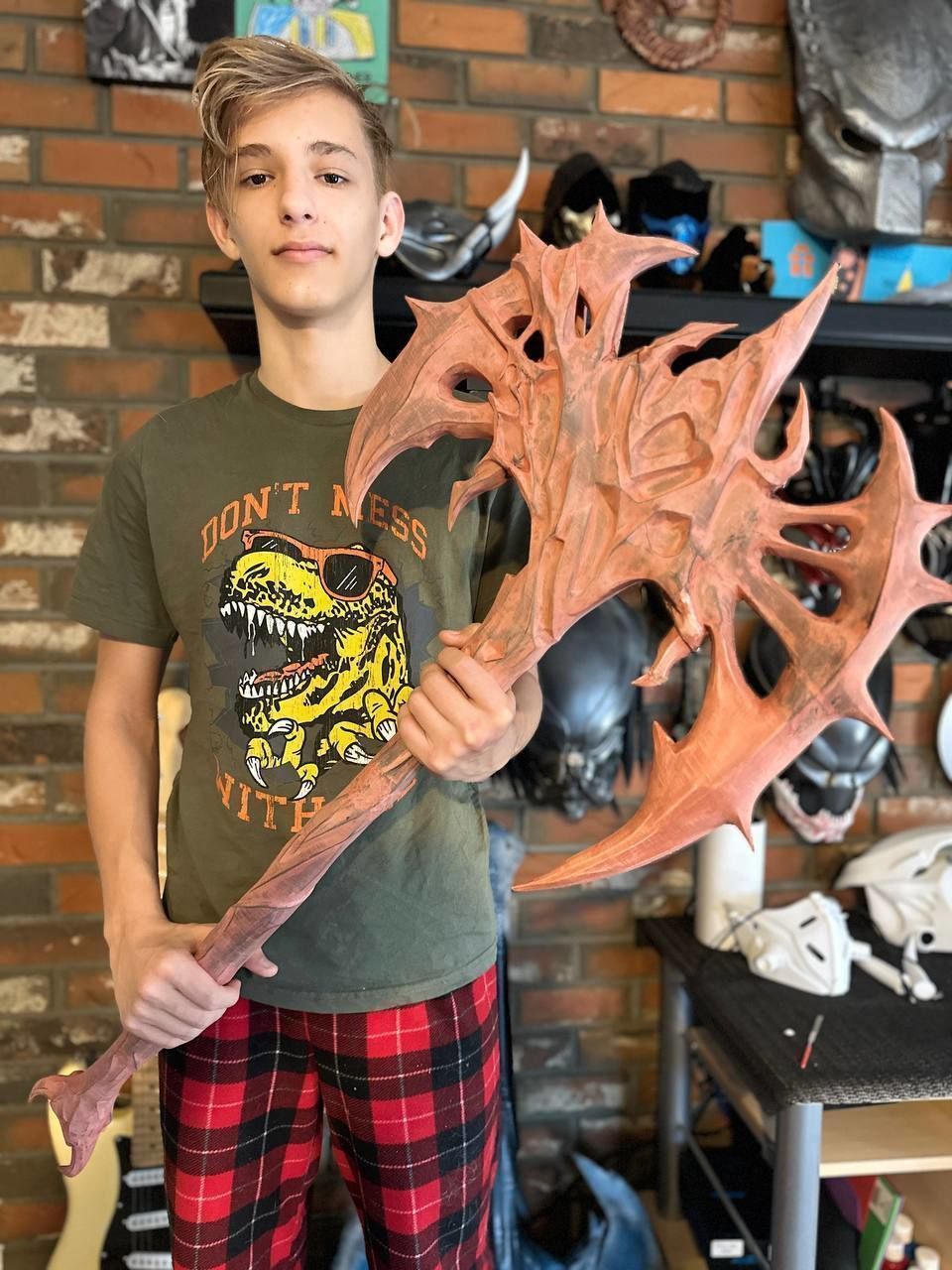 Shao Kahn axe from MK1 - Furious Crusader Axe 3D print model_2