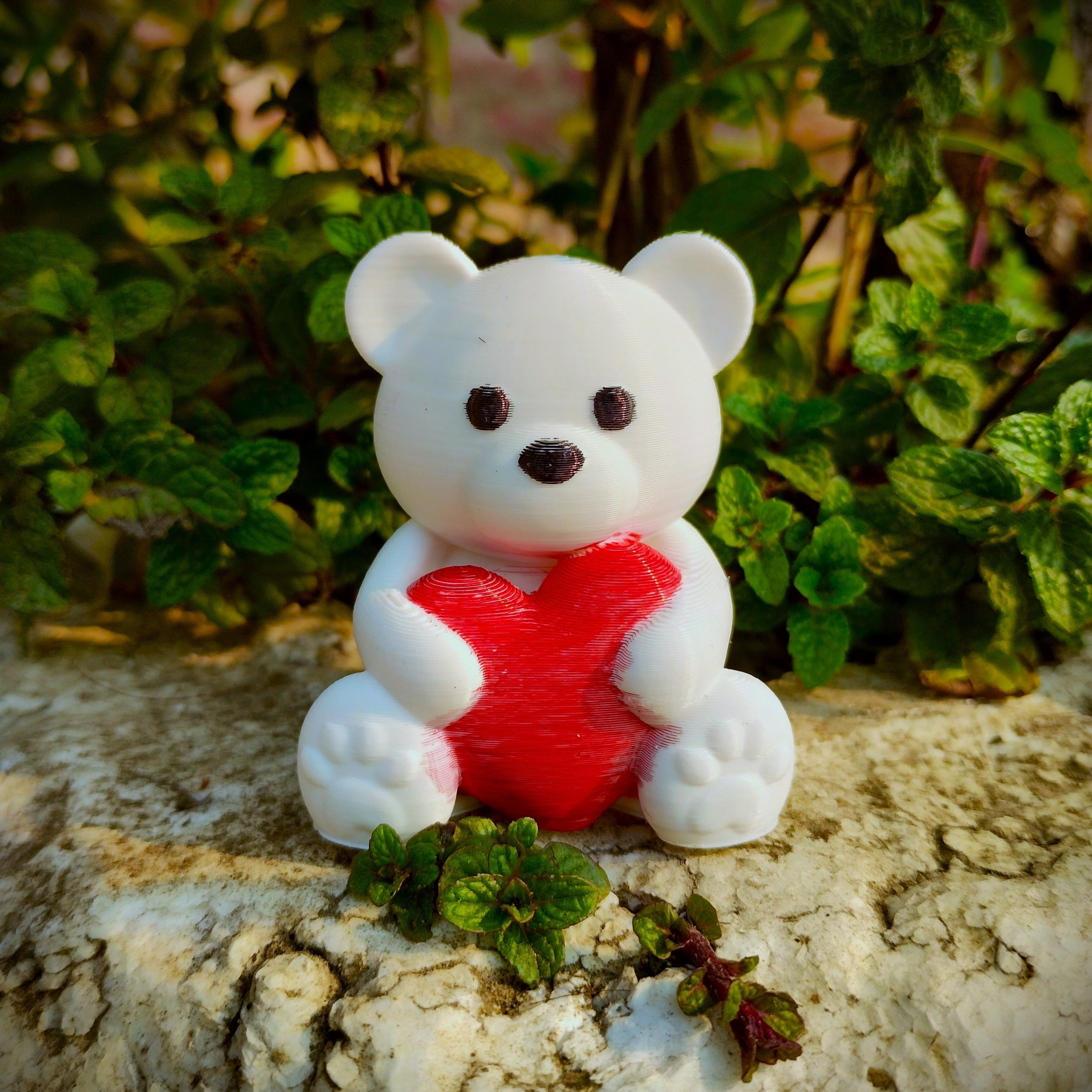 Valentines Special - Teddy Bear with Heart 3D print model_1
