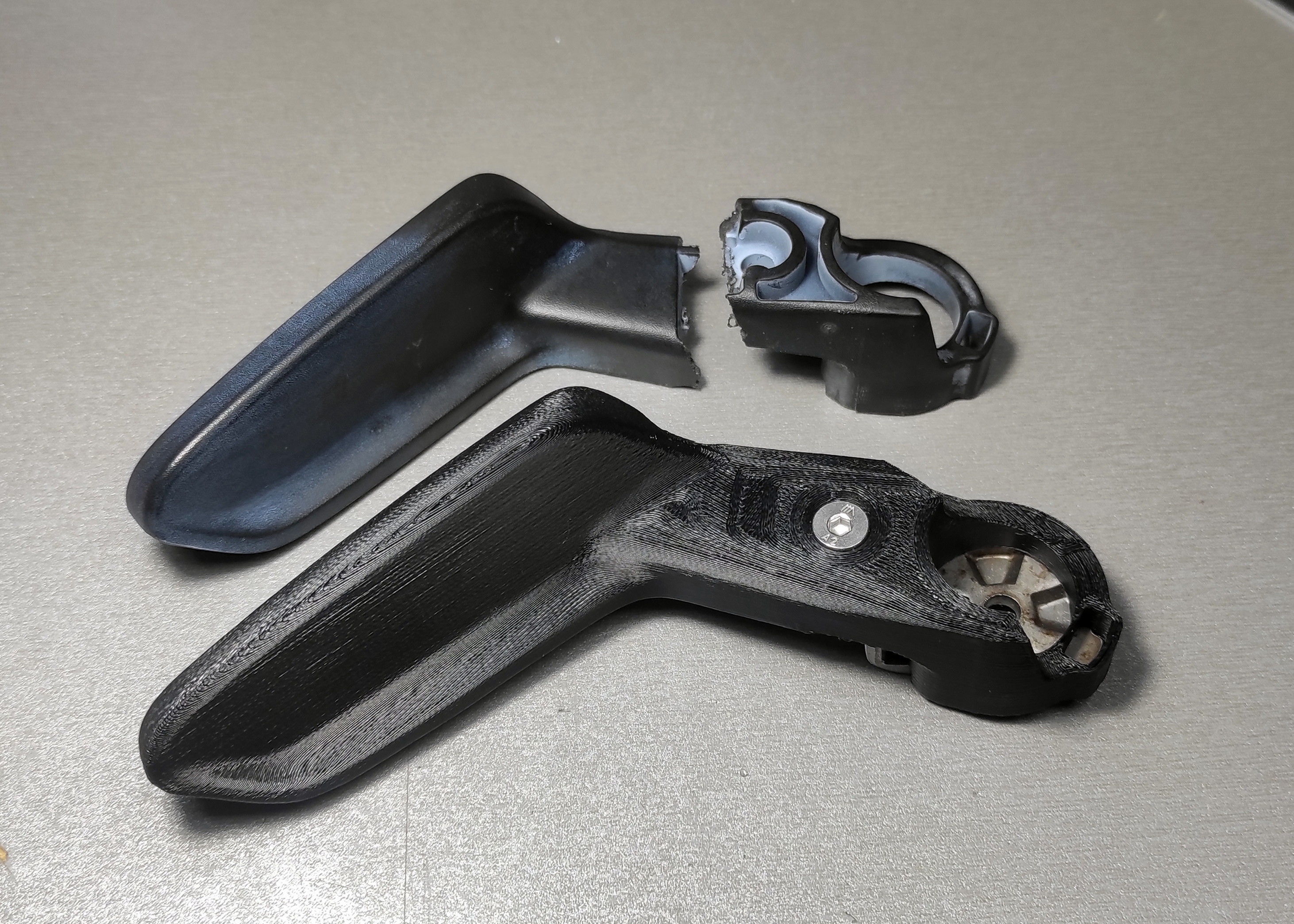 Adjusting the steering column in Scenic 4 488102880R 3D print model_8