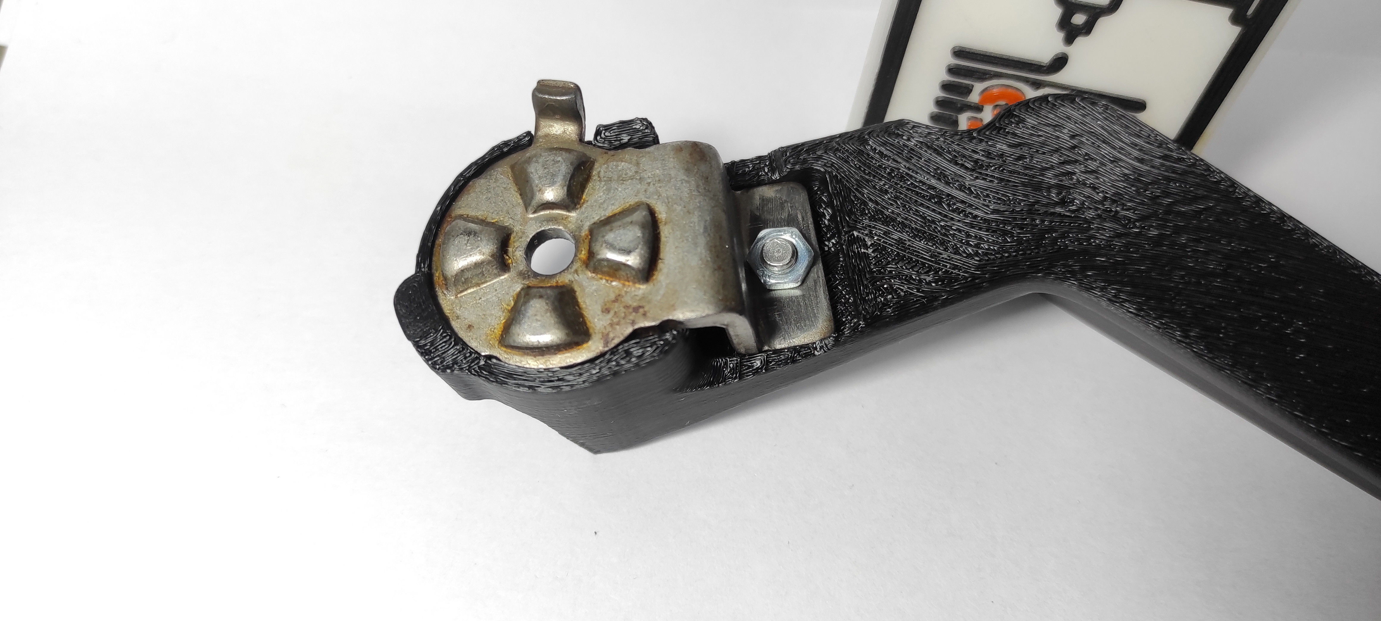 Adjusting the steering column in Scenic 4 488102880R 3D print model_6