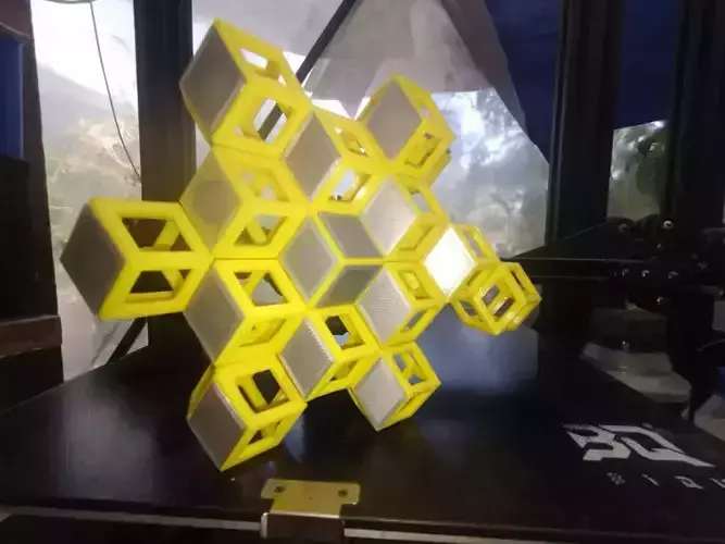 RHOMBIC DODECAHEDRON SNAP BLOCKS