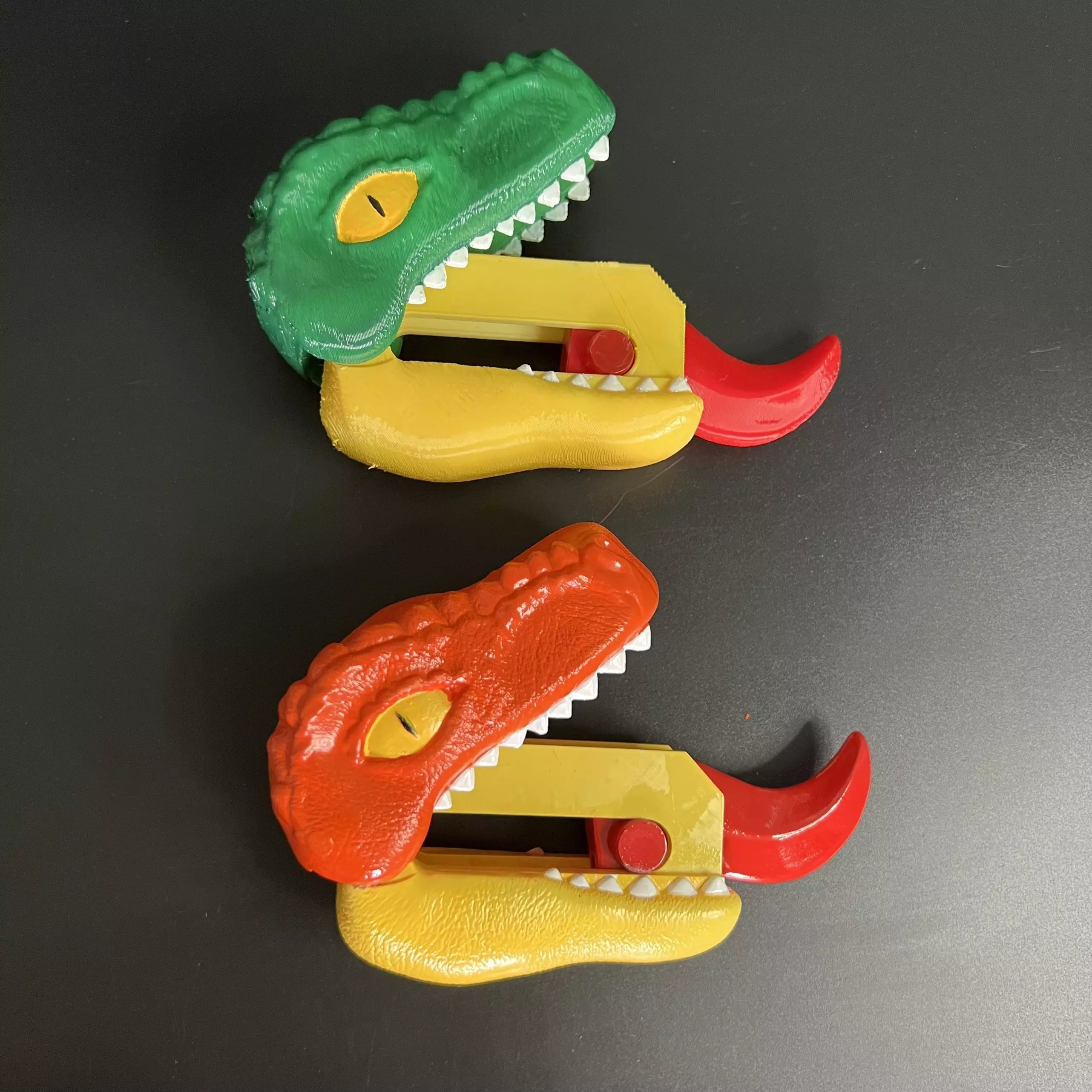 DINOSAUR GRAVITY KNIFE - T-REX CARROT KNIFE - 3MF MULTICOLOR 3D print model