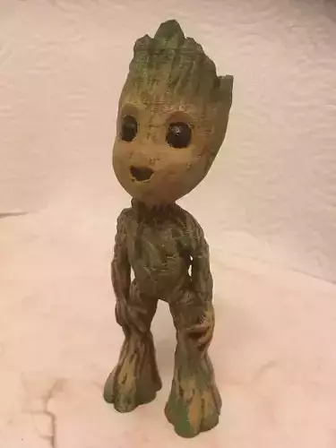 Baby Groot Standing up