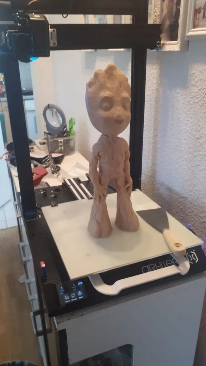 Baby Groot Standing up 3D print model_2