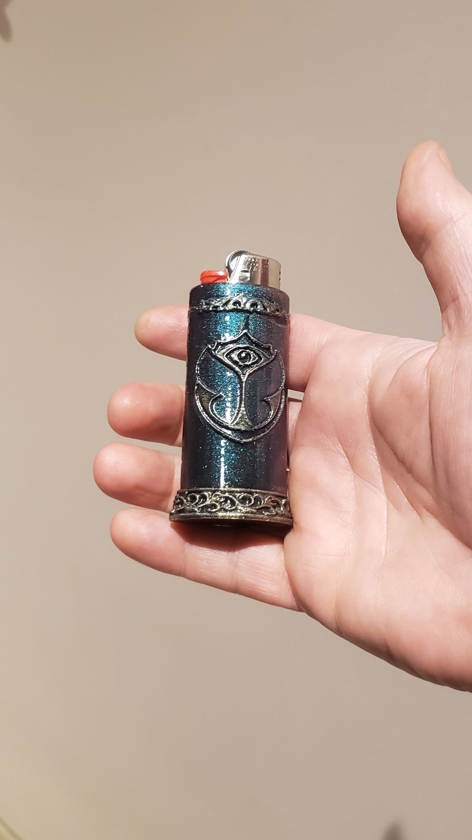 Tomorrowland Lighter BIC Cover 3D model_1