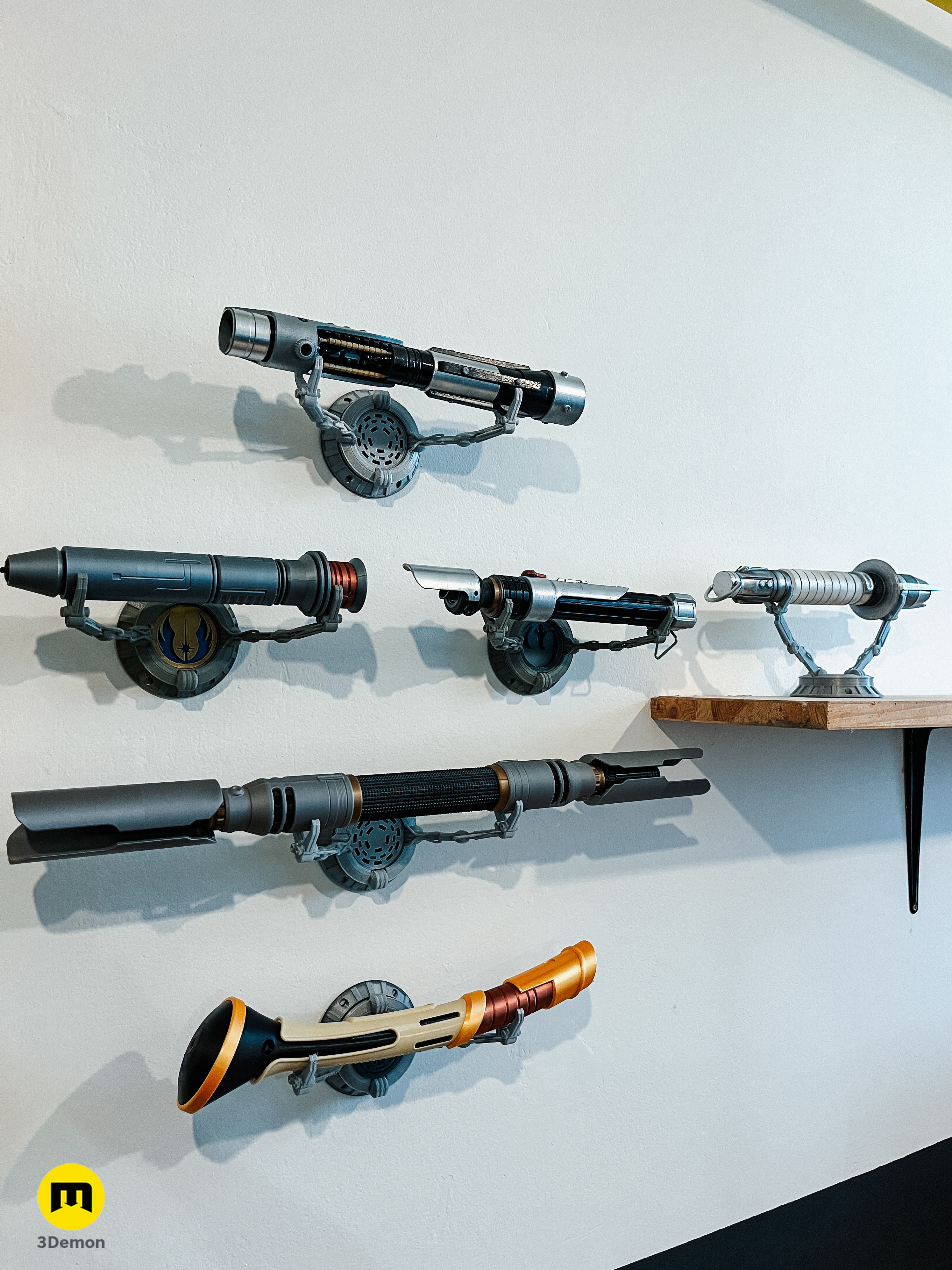 Jaro Tapal Lightsaber 3D print model_7