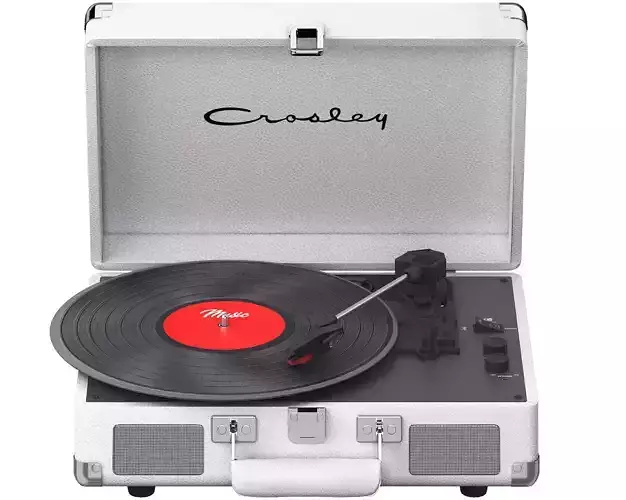 white crosley cruiser deluxe record player
