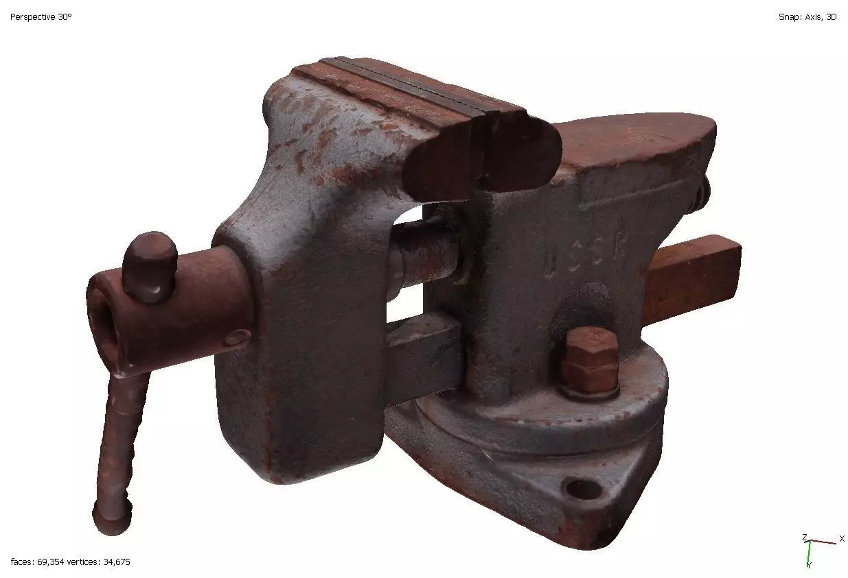 Old metal vise USSR 3D model_0