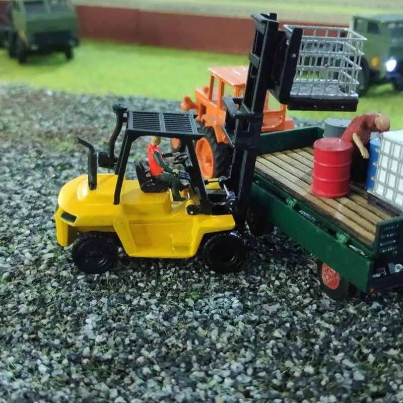 FORKLIFT MODEL 3D print model_0