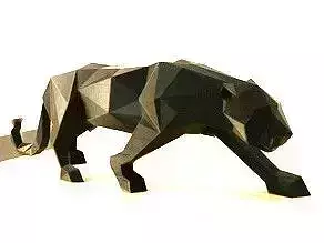 PANTER ORIGAMI ESCULTURE