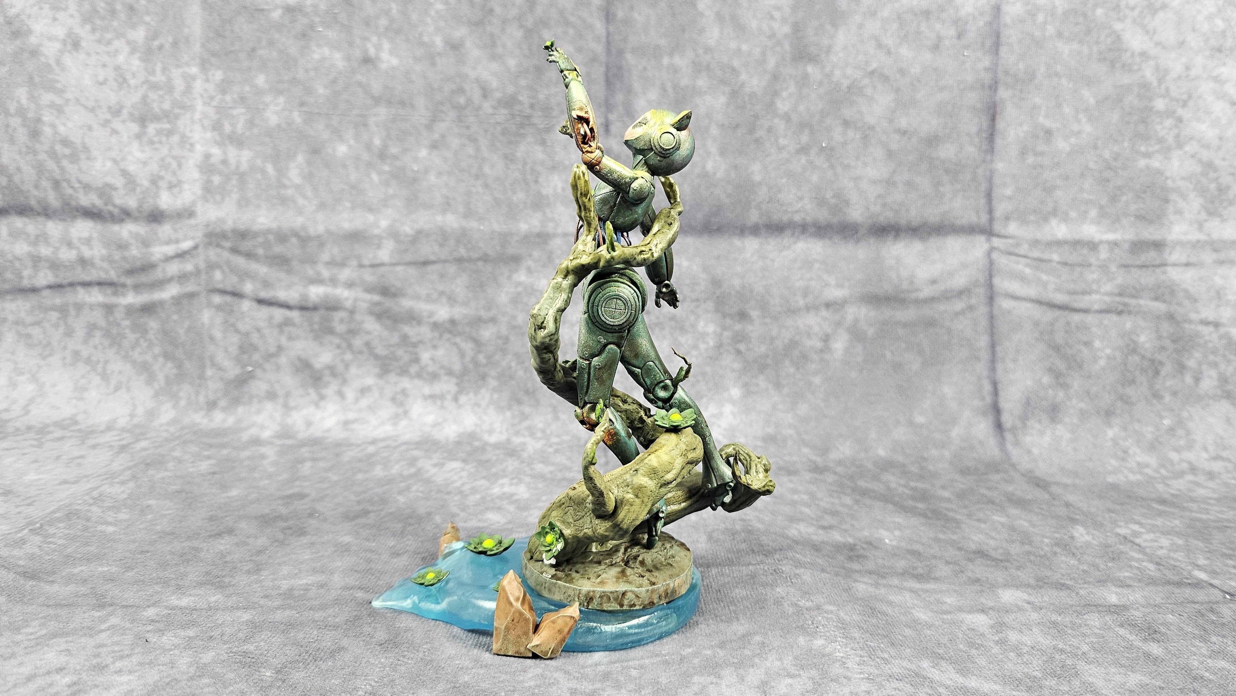 Figurine Robot 7e figurine dans la collection des mini creatures 3D print model_4