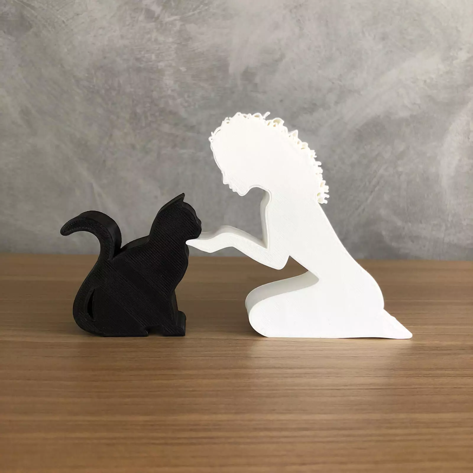 Girl and her cat -wavy hair- for 3D printer or laser cut 3D print model