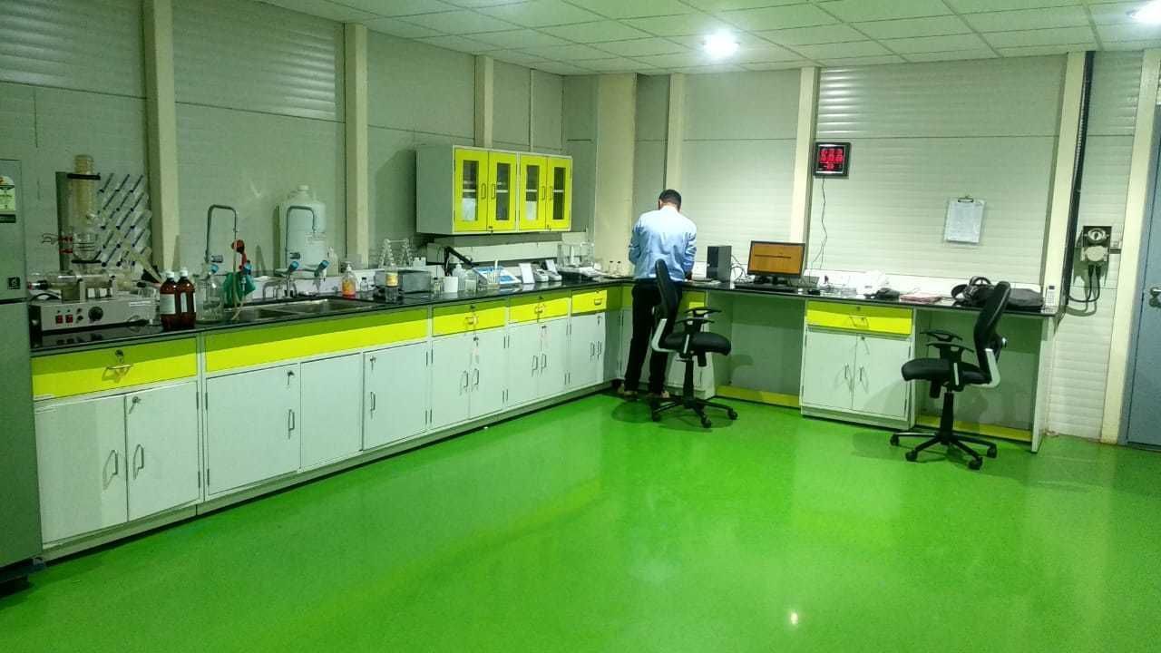 LAB FURNITURE CABINET ONE DRAWER ONE SHUTTER 3D model_1