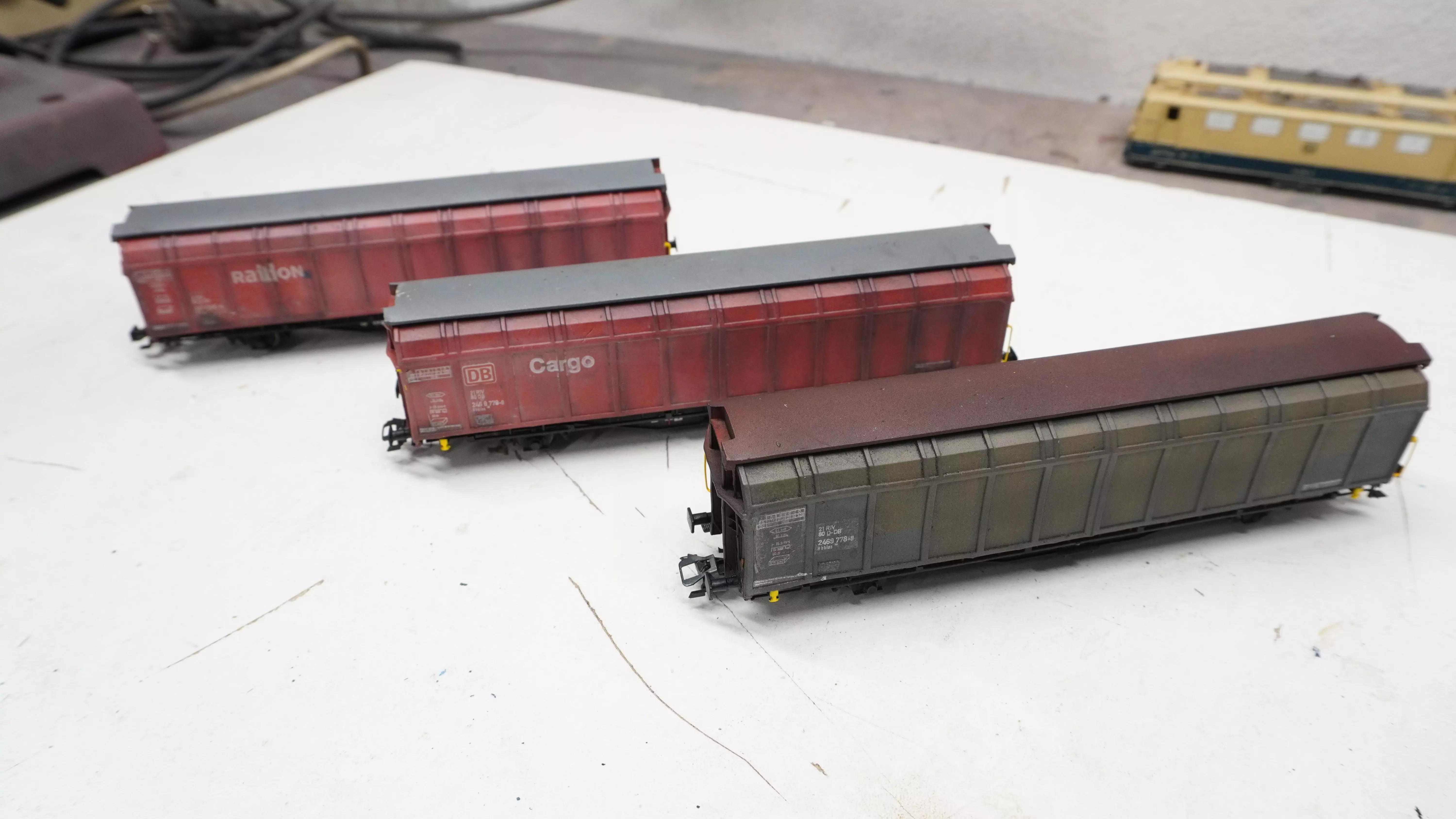 Pre supported Hbbins 306 freight car 3D print model_0