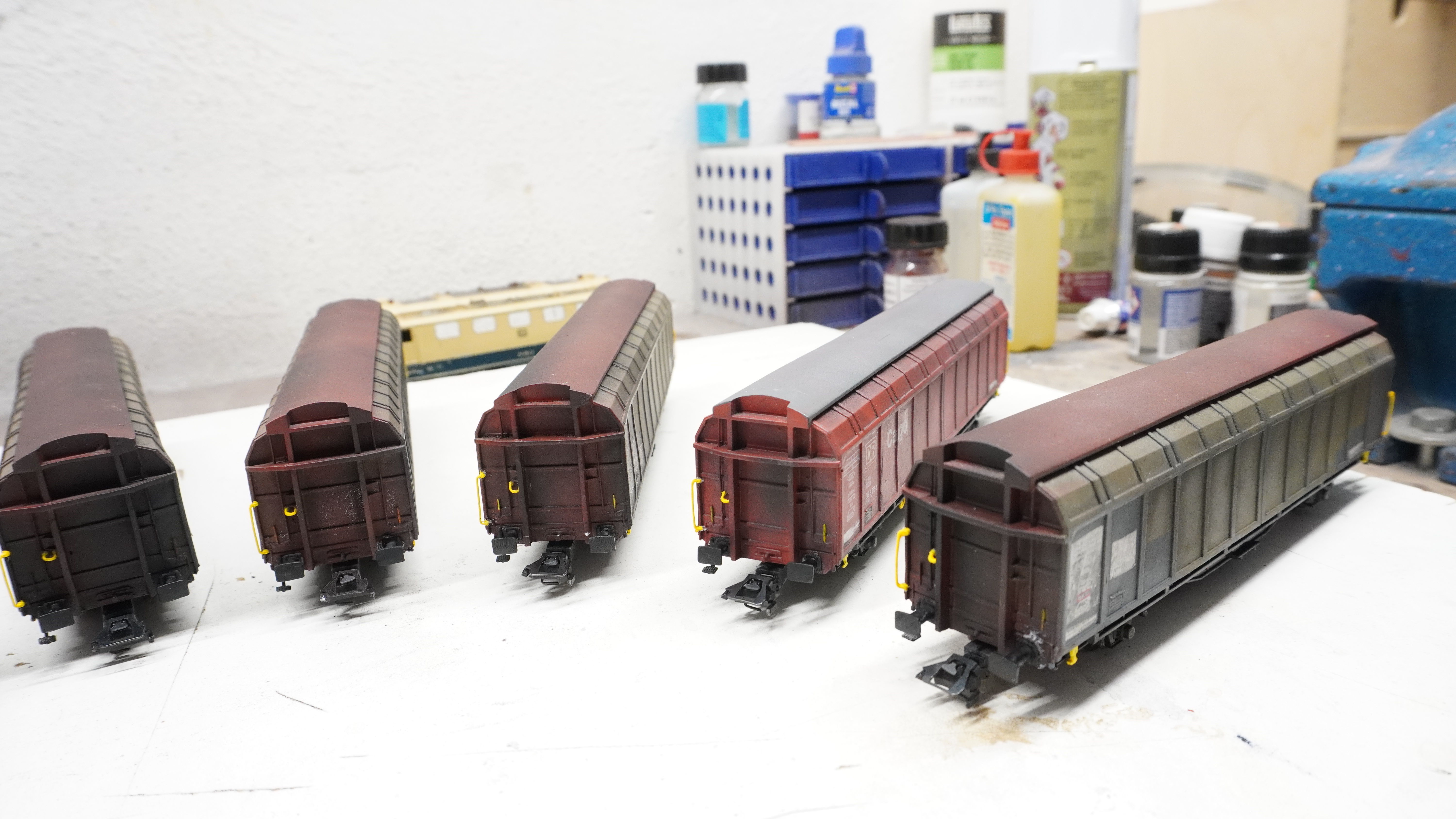 Pre supported Hbbins 306 freight car 3D print model_14