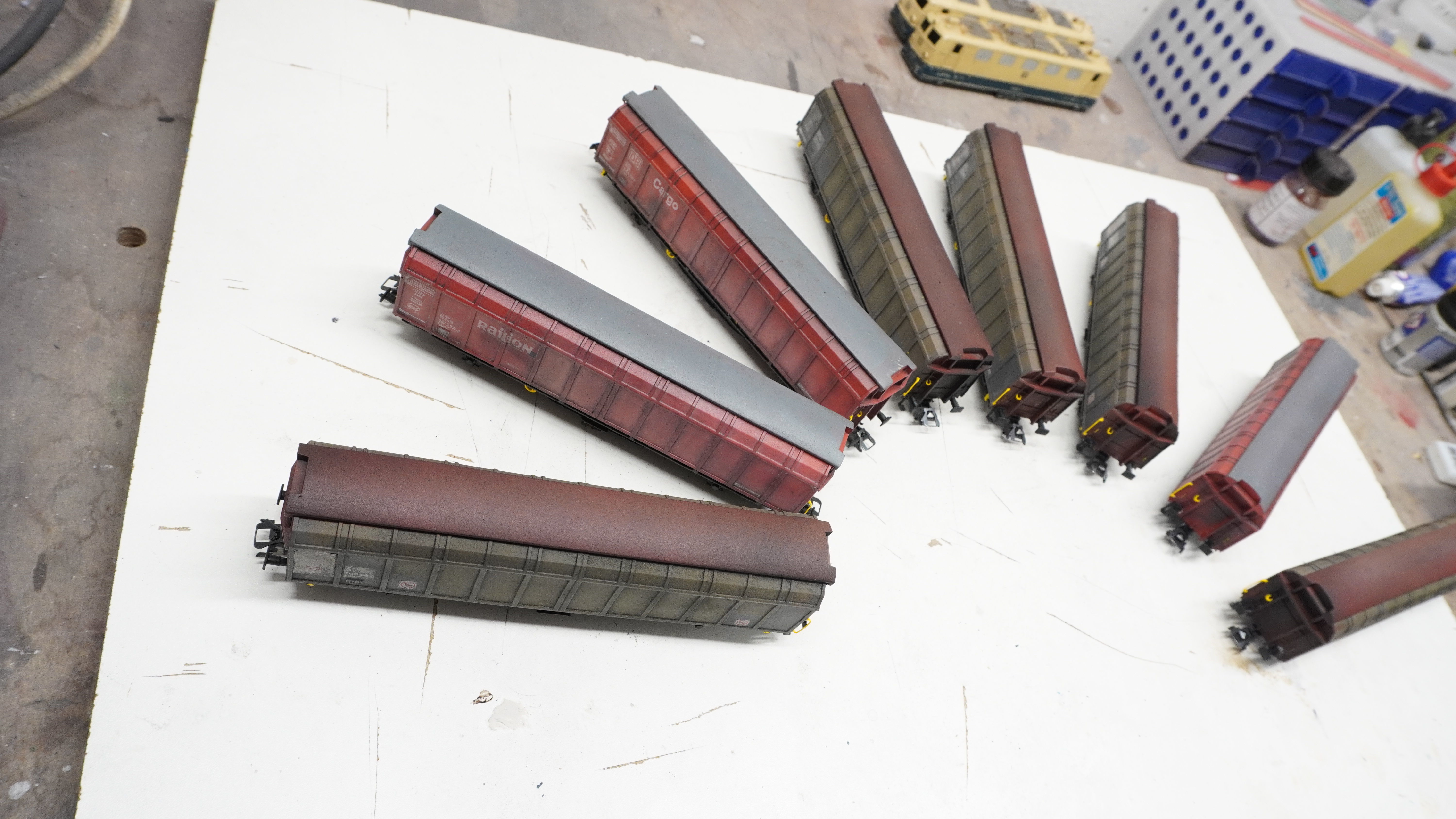 Pre supported Hbbins 306 freight car 3D print model_15