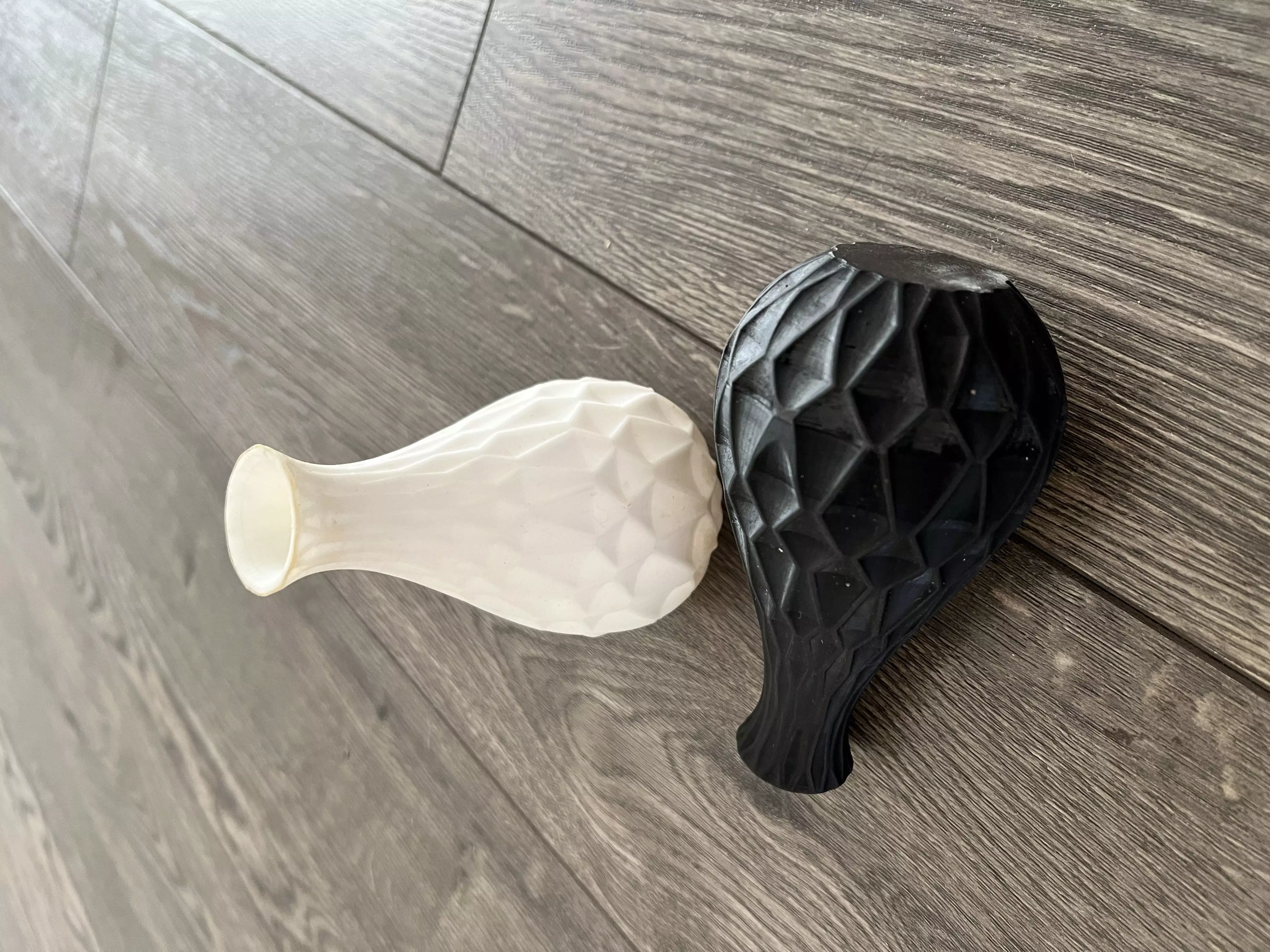 Modern Bud Vase 3D print model_0