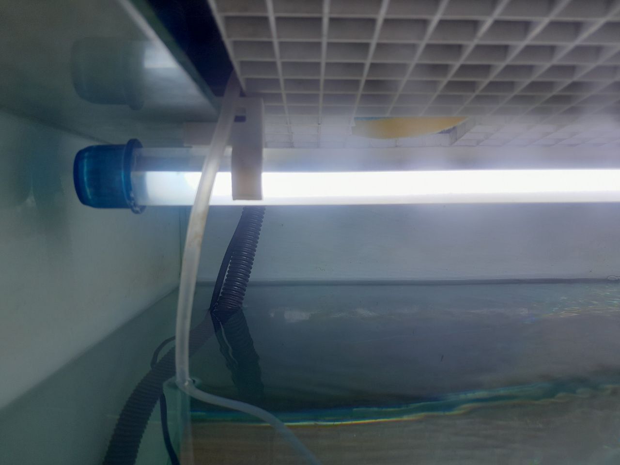 Aquarium Light Tube Holder 3D print model_1