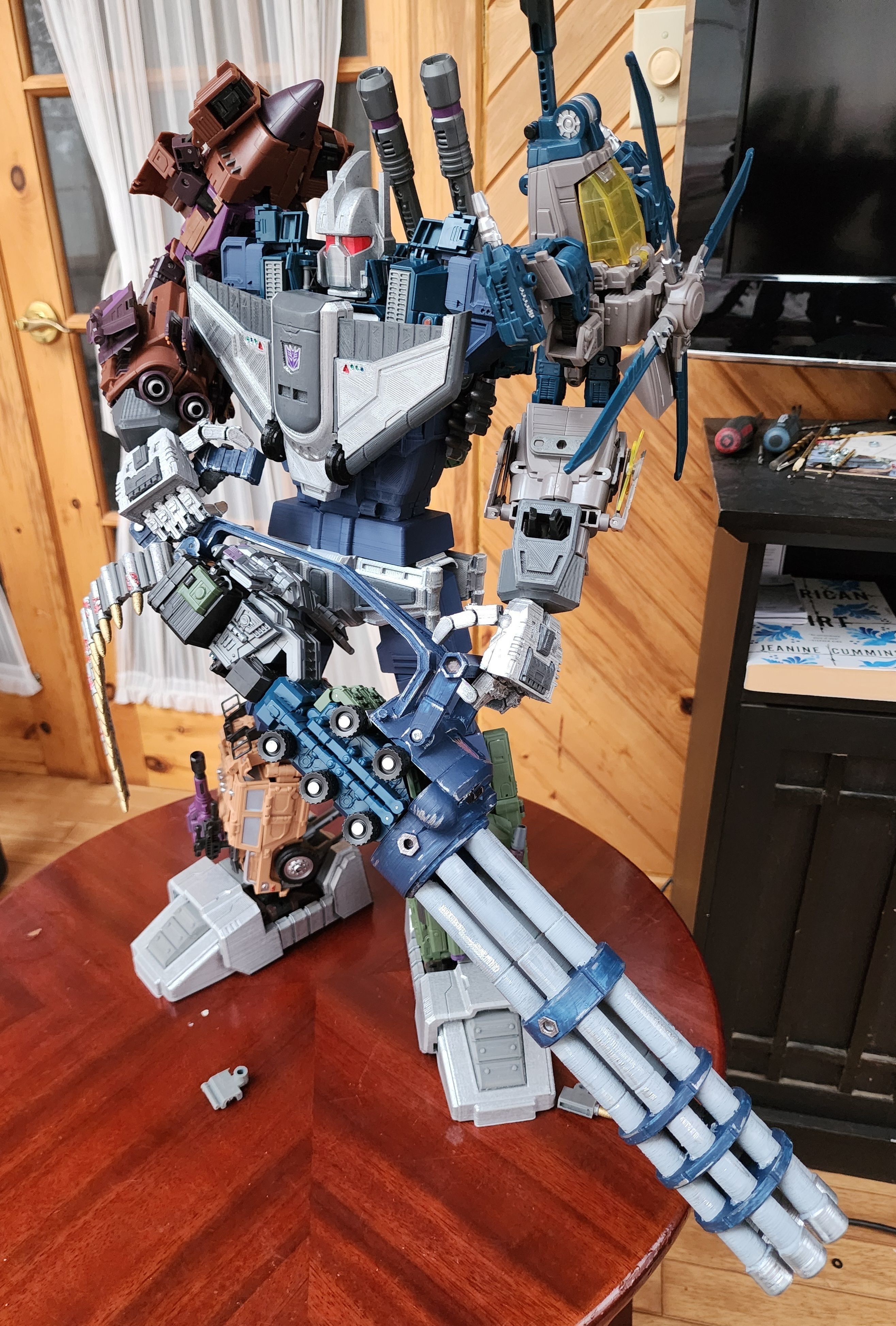 Sword and BFG Gatling Gun out of JB Bruticus Onslaught Trailer 3D print model_10