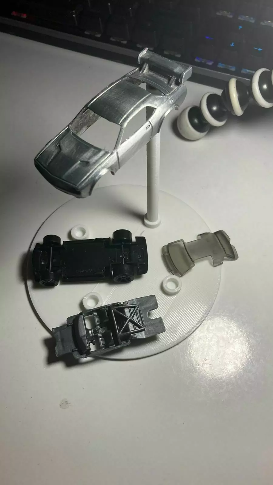 Painting stand for hotwheels 3D print model