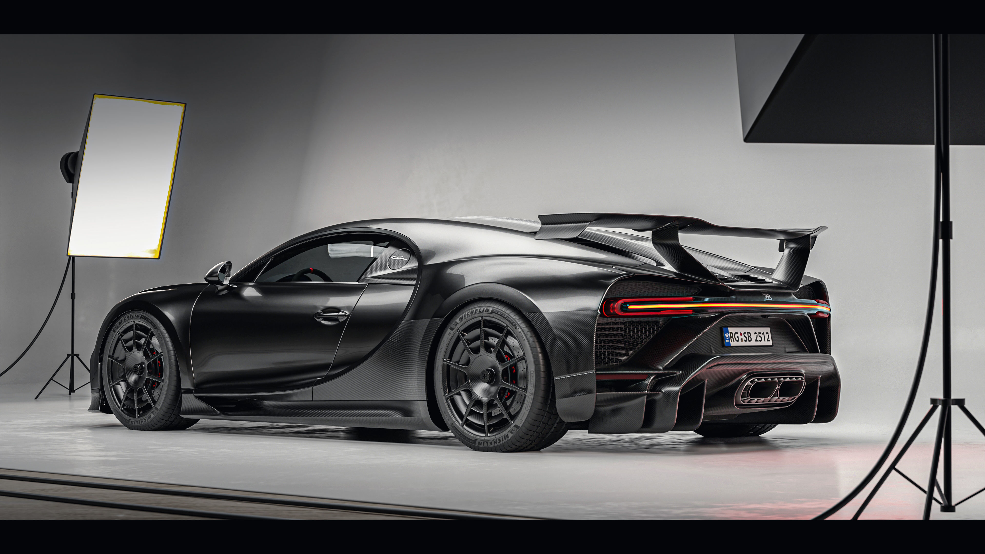 Automotive Studio Scene Low-poly 3D model_1