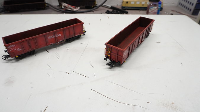 Pre supported H0 scale Eaos x 075 freight car 3D print model