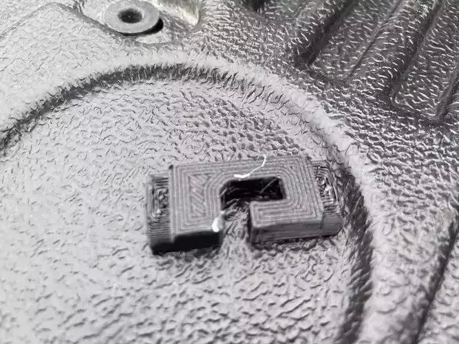 Truck Trifold Slider Replacement