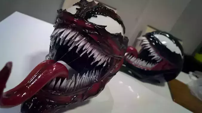 Carnage helmet